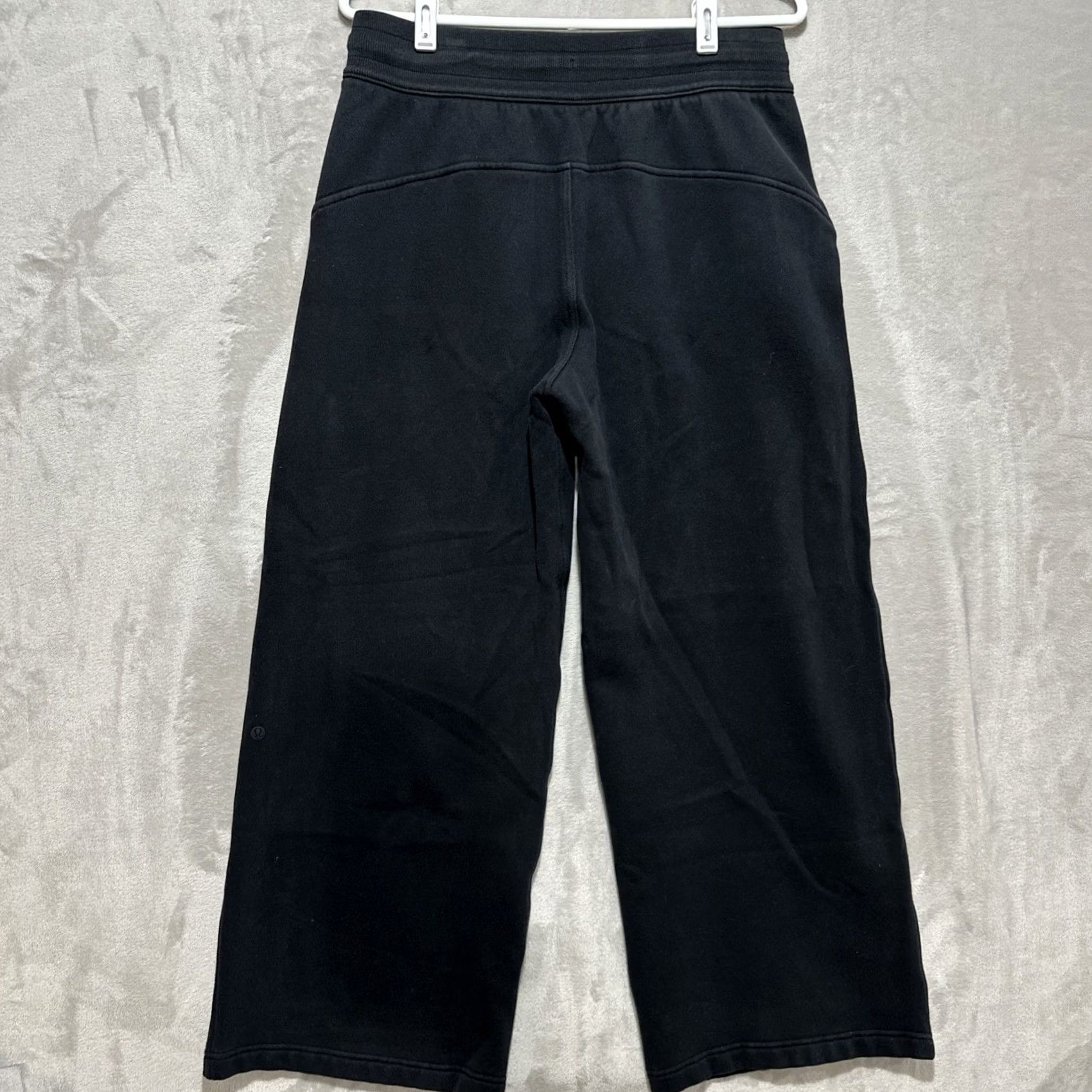 Lululemon Lululemon Scuba Mid-Rise Wide-Leg Pants Women M Black Athleisure, Sweatpants, Casual, Travel, Relaxed Fit Size 32" / US 10 / IT 46 - 2 Thumbnail