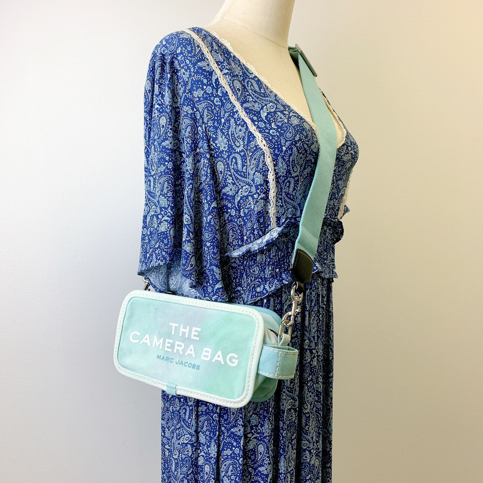 Marc Jacobs Marc Jacobs HII9MO2PF2I Blue Canvas Crossbody Bag Size ONE SIZE - 1 Thumbnail