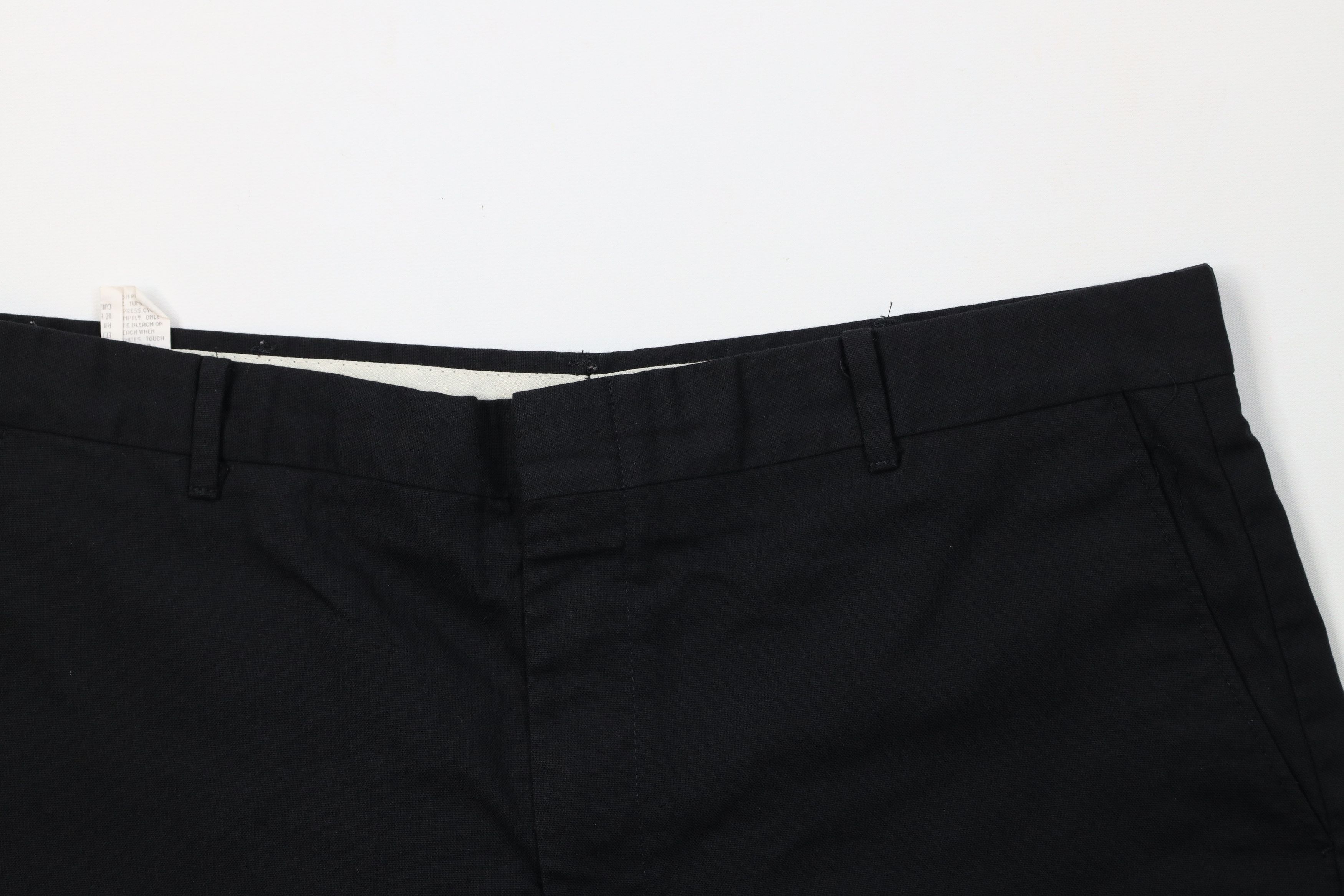 Vintage Vintage 90s Streetwear Above Knee Golf Chino Shorts Black Size US 36 / EU 52 - 2 Thumbnail