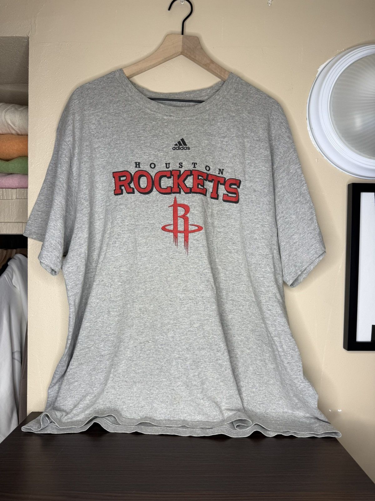Adidas Adidas Houston Rockets short Sleeve Shirt size XL Size US XL / EU 56 / 4 - 1 Thumbnail
