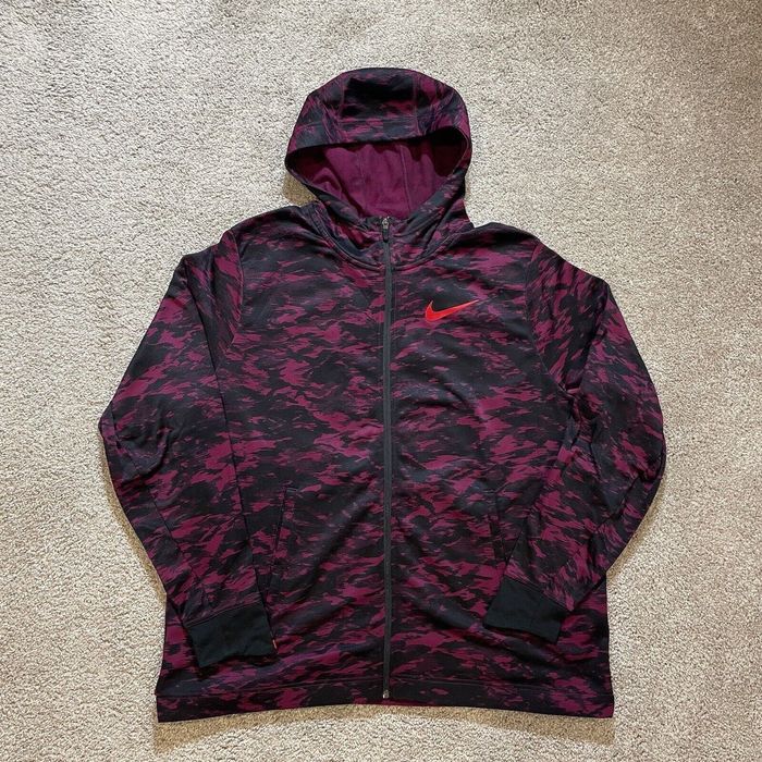 Red camo nike sales hoodie