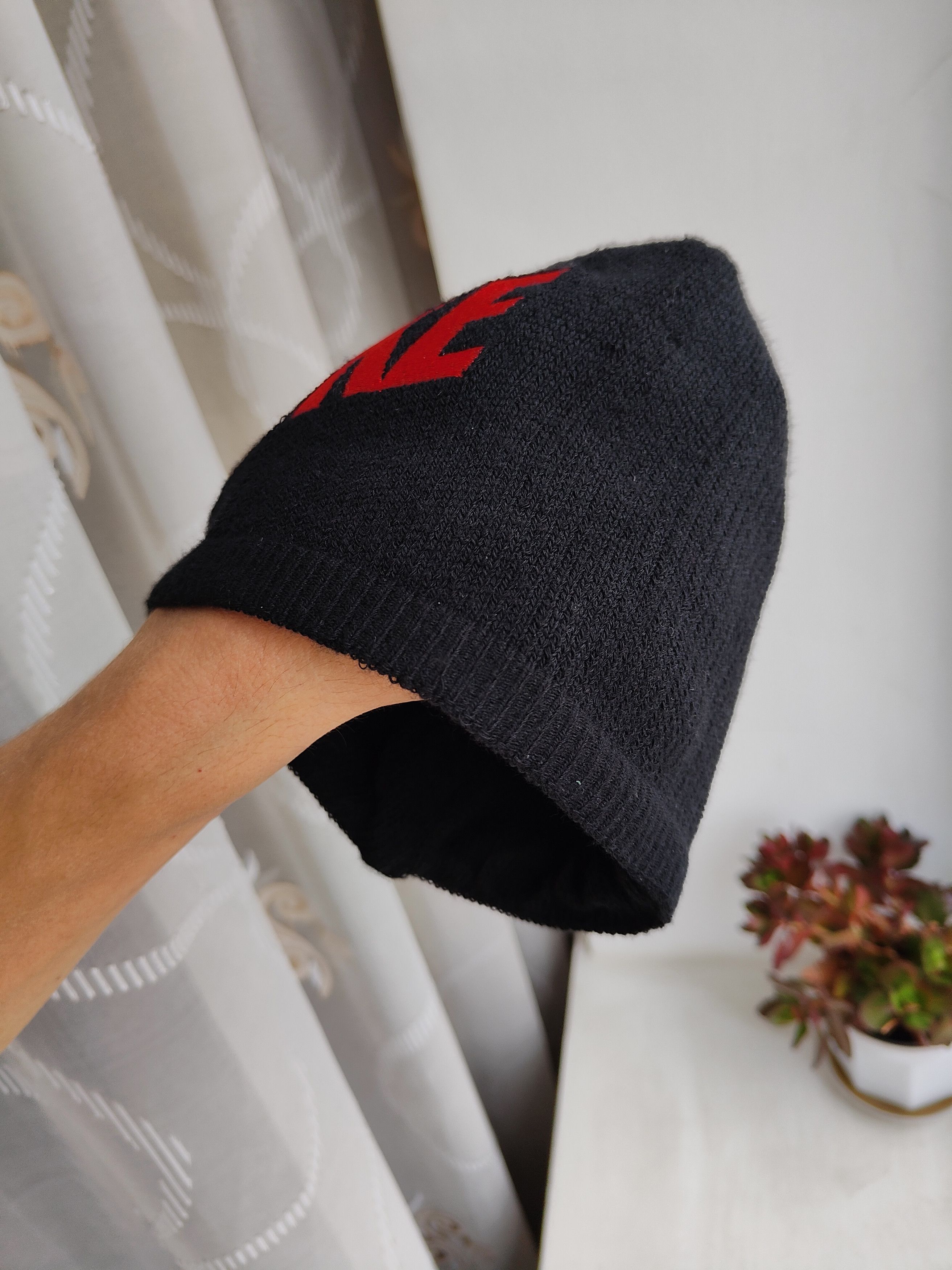 Nike Vintage Y2K Nike Beanie Hat Nike Size ONE SIZE - 3 Thumbnail