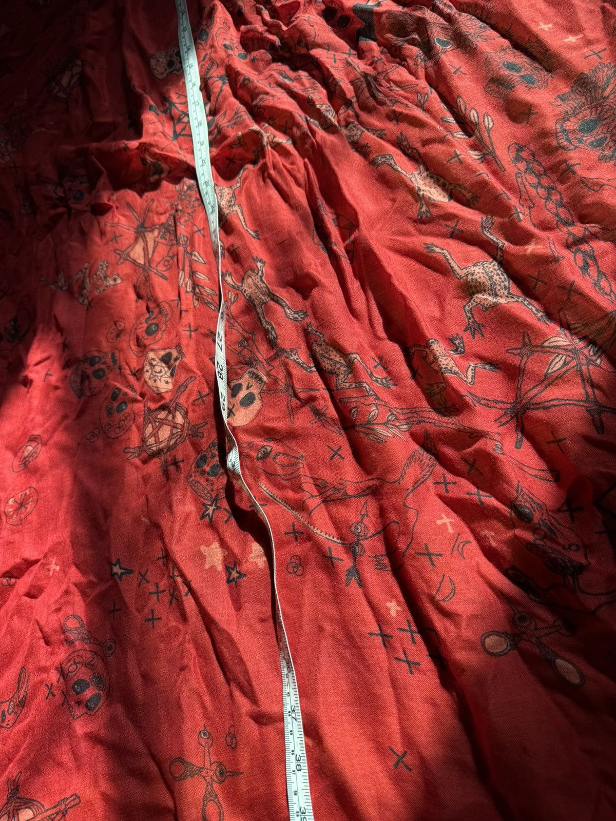 Alexander McQueen ALEXANDER MCQUEEN WITCHCRAFT OCCULT DEVIL SATAN RED SCARF Size ONE SIZE - 1 Thumbnail