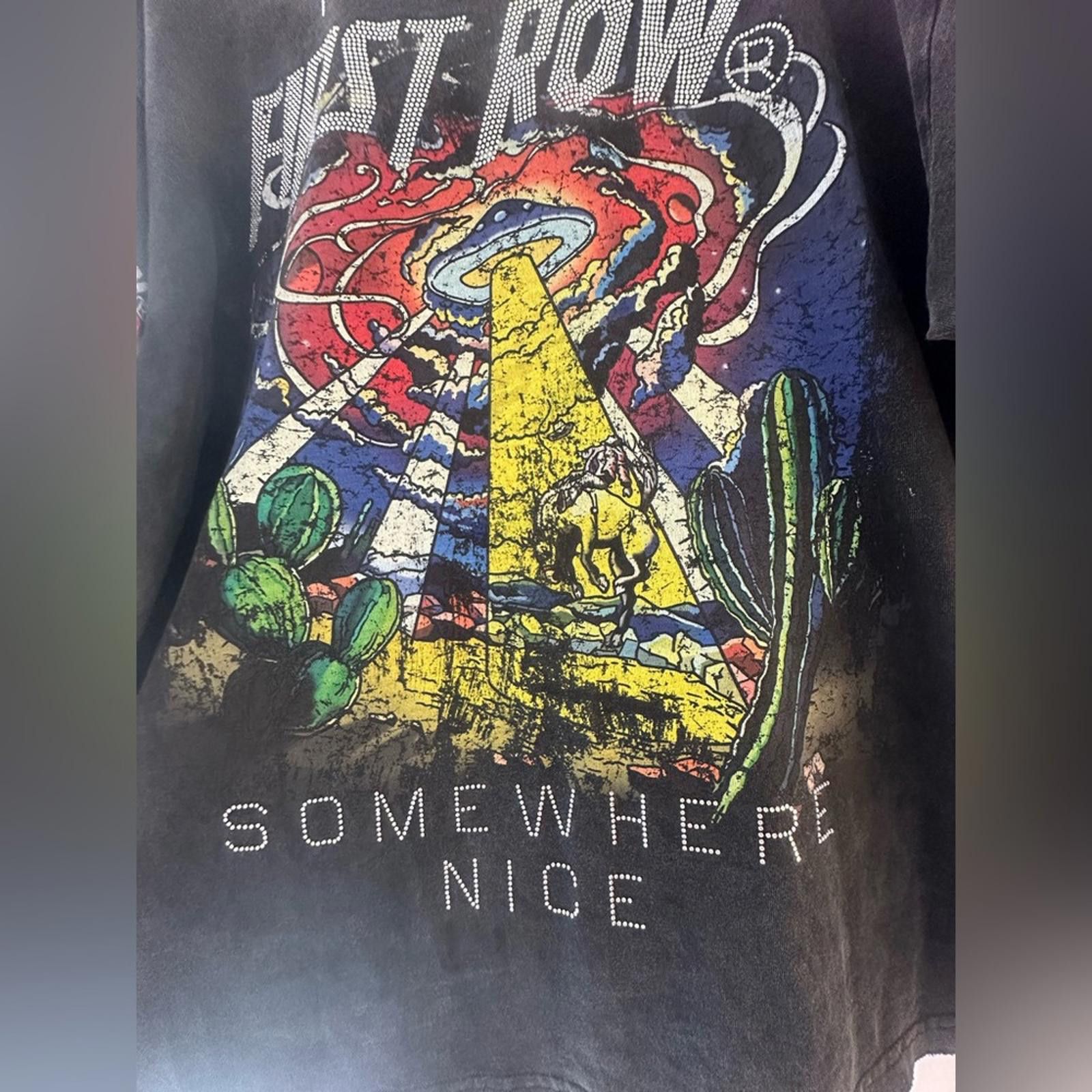 FIRST ROW - Take Me Somewhere Nice - SZ XL