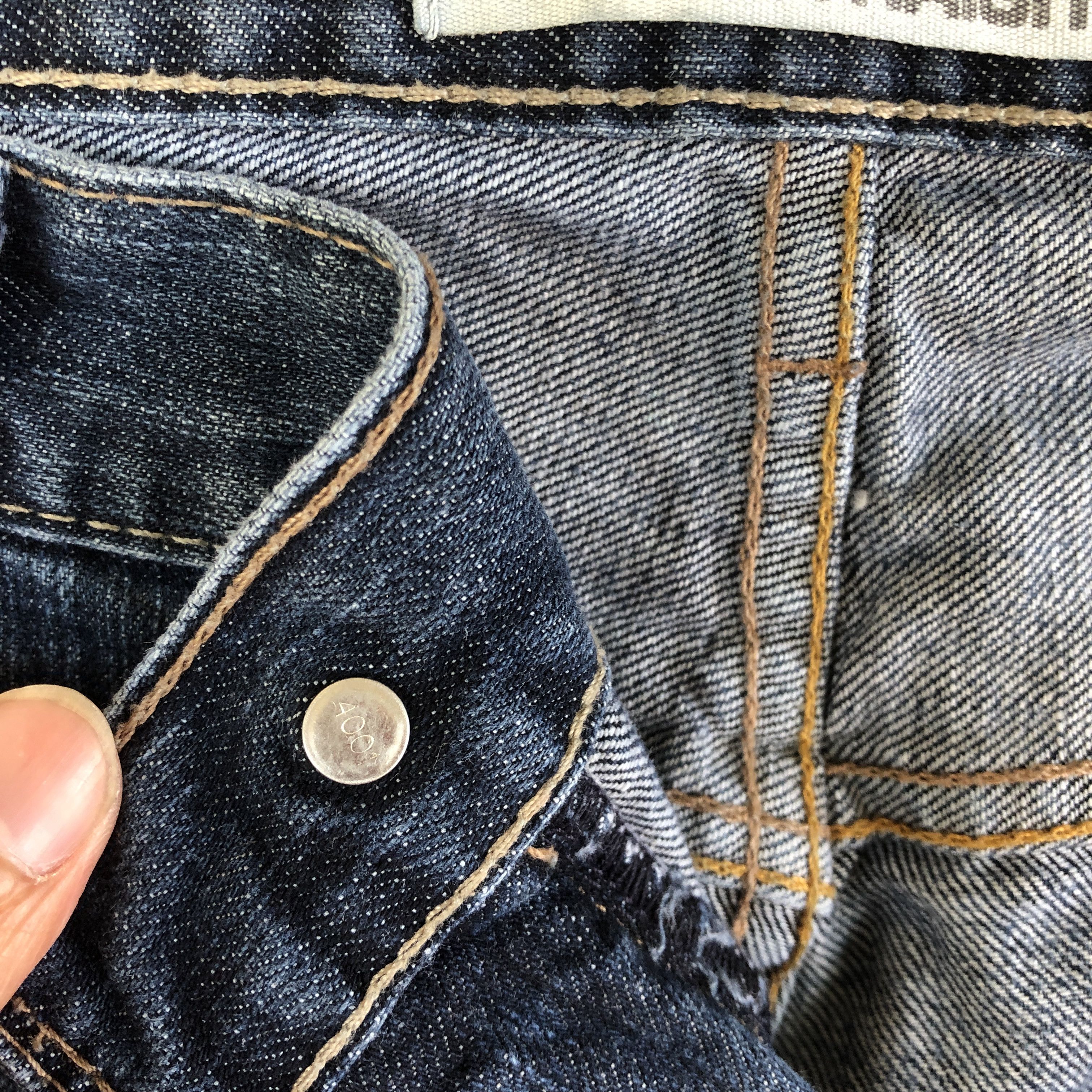 Levi's Vintage Y2K Levis 569 Baggy Jeans Levi's Faded Ripped Denim Size US 36 / EU 52 - 7 Thumbnail