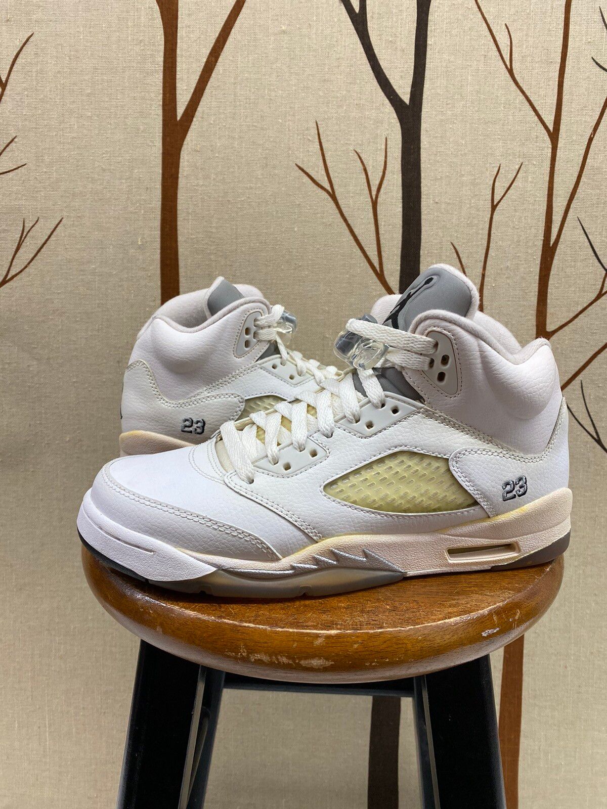Pre-owned Jordan Nike Size 7 Jordan 5 White Metallic Shoes