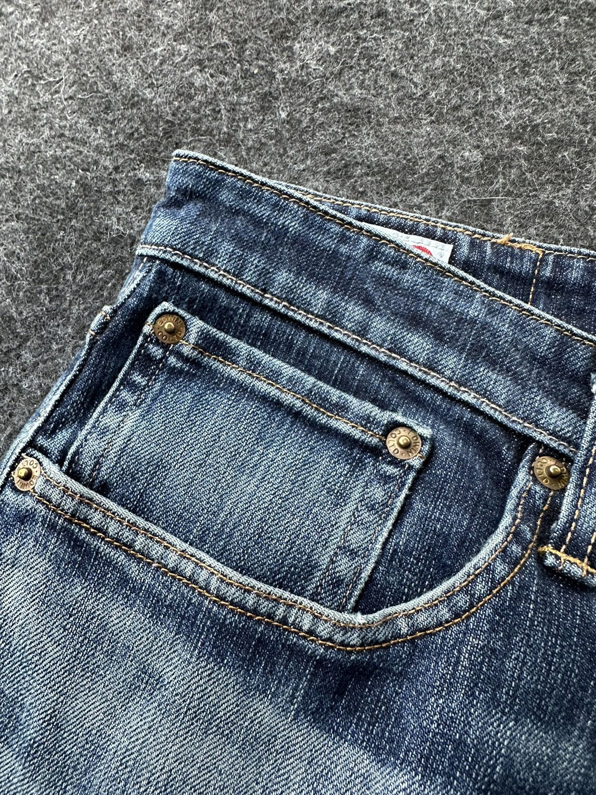 Beauty Beast × Edwin × Japanese Brand Vintage Edwin 503 Japan Distressed Denim D403 Size US 34 / EU 50 - 13 Thumbnail