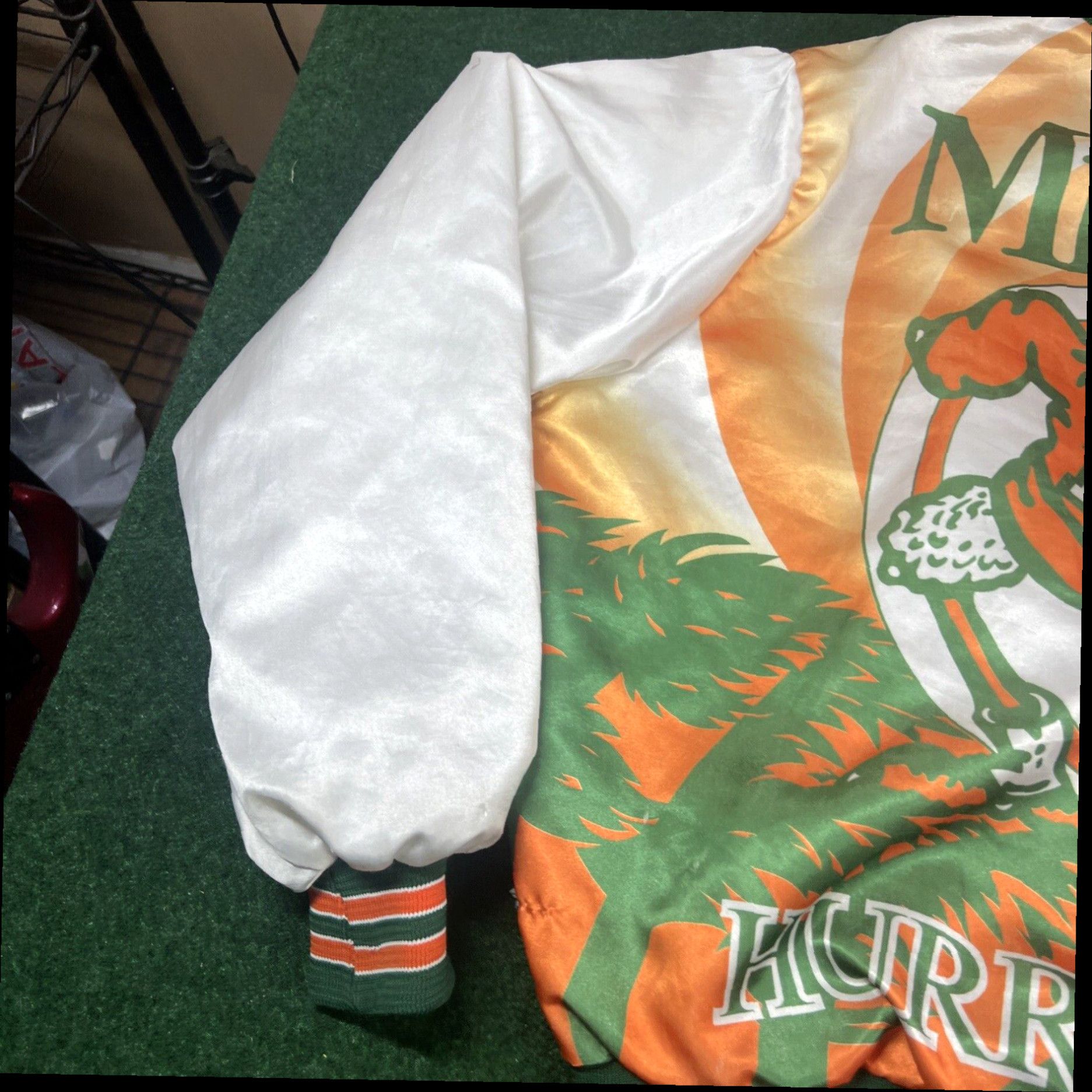 Chalk Line VTG Chalk Line University Miami Hurricanes Fanimation Jacket size large USA 90s Size US L / EU 52-54 / 3 - 3 Thumbnail
