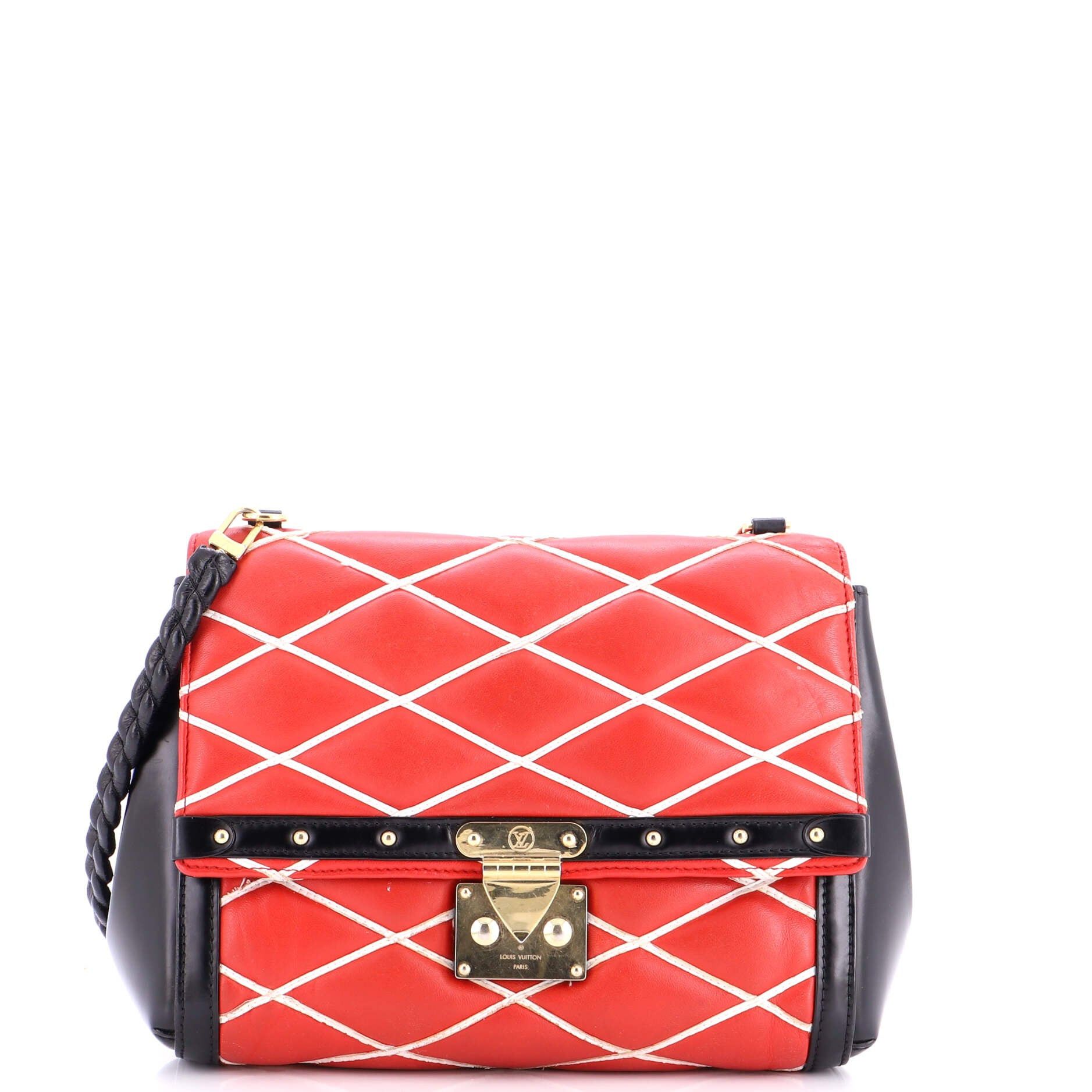 Louis Vuitton Pochette Flap Handbag Size ONE SIZE - 1 Thumbnail