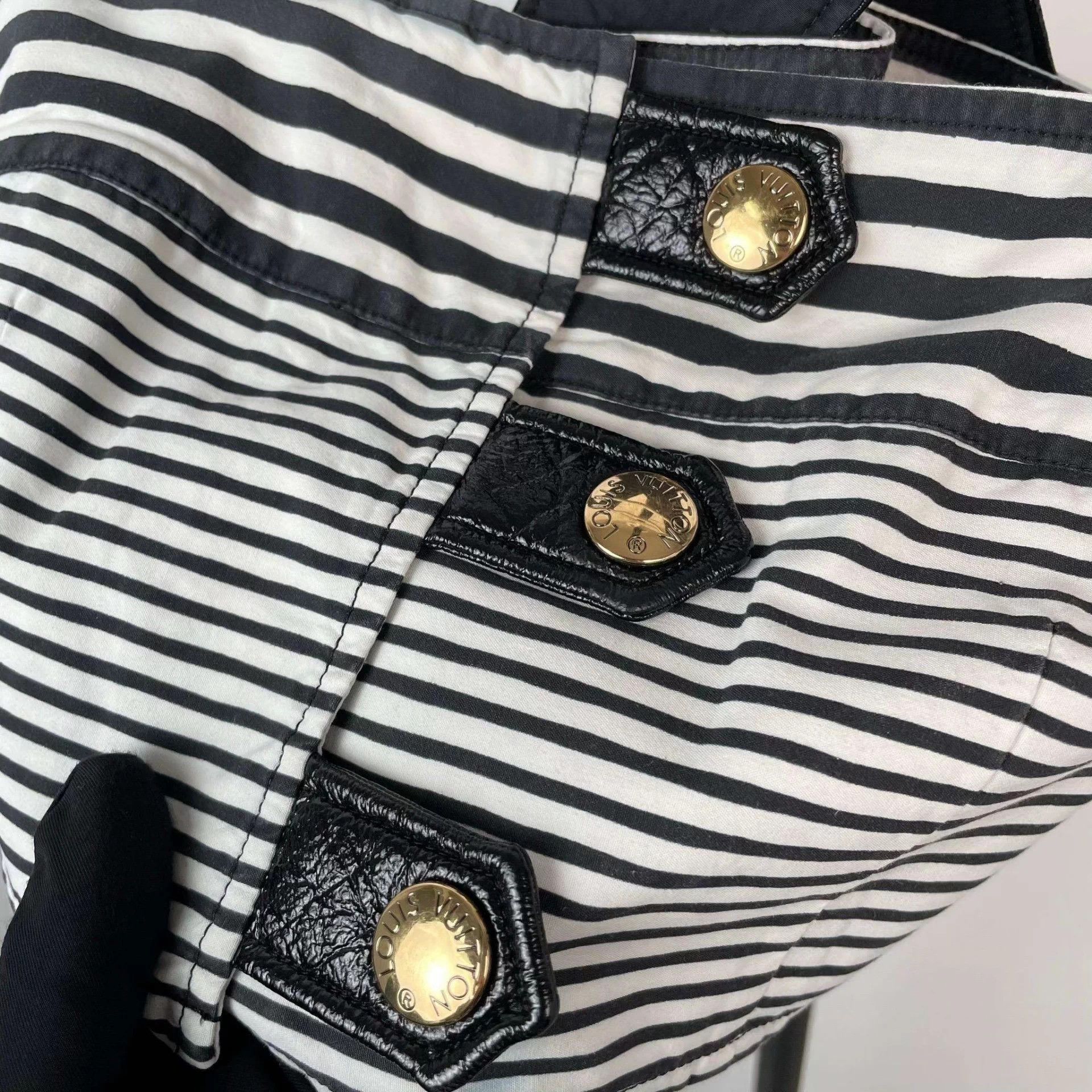 Louis Vuitton LV Women's colorblock top Size XS / US 0-2 / IT 36-38 - 6 Thumbnail