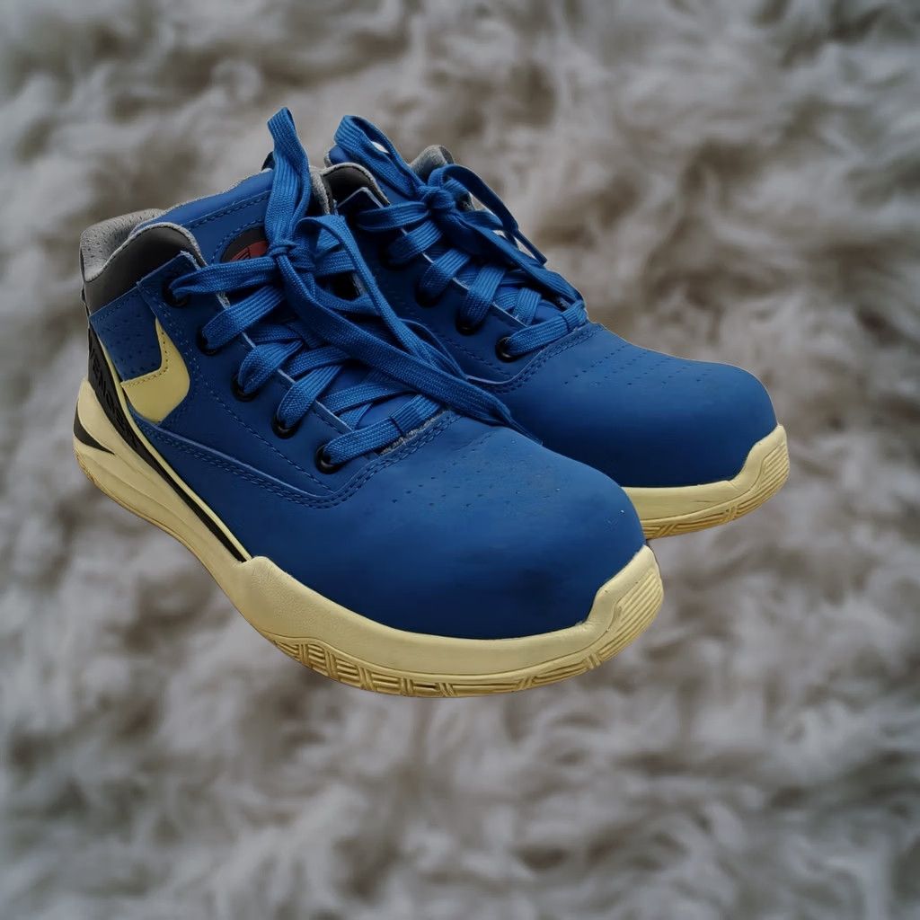 Vintage Avenger Work Boots Womens Size 8 Blue Reaction CN A832 Safety Toe Ankle Lace Up Size US 8 / IT 38 - 1 Thumbnail