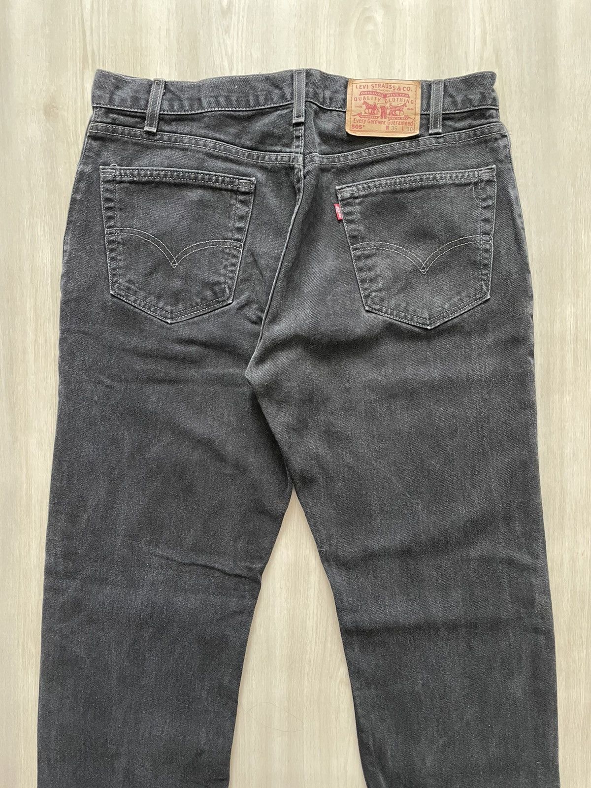 Levi's Vintage 505 Regular Fit Black Denim Sz 36x30 Size US 36 / EU 52 - 2 Thumbnail