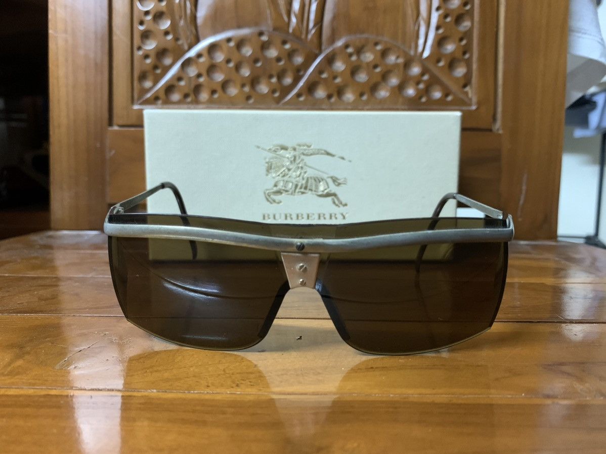 Other Rare vintage shield sunglasses gold plated frame Size ONE SIZE - 3 Thumbnail