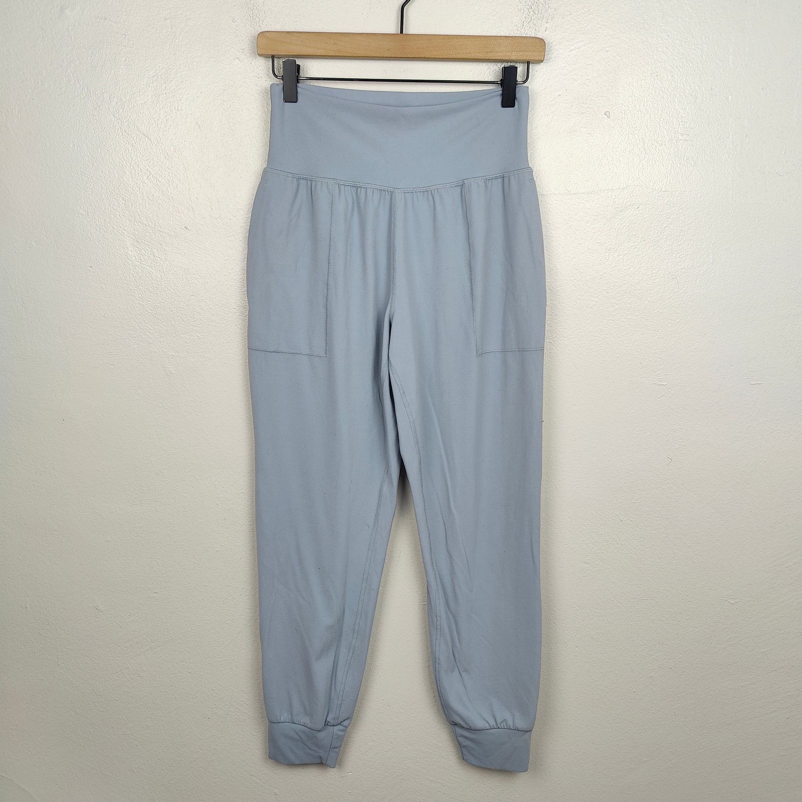 Athleta Athleta Salutation Joggers Womens Small Powder Blue Size 28" / US 6 / IT 42 - 1 Thumbnail