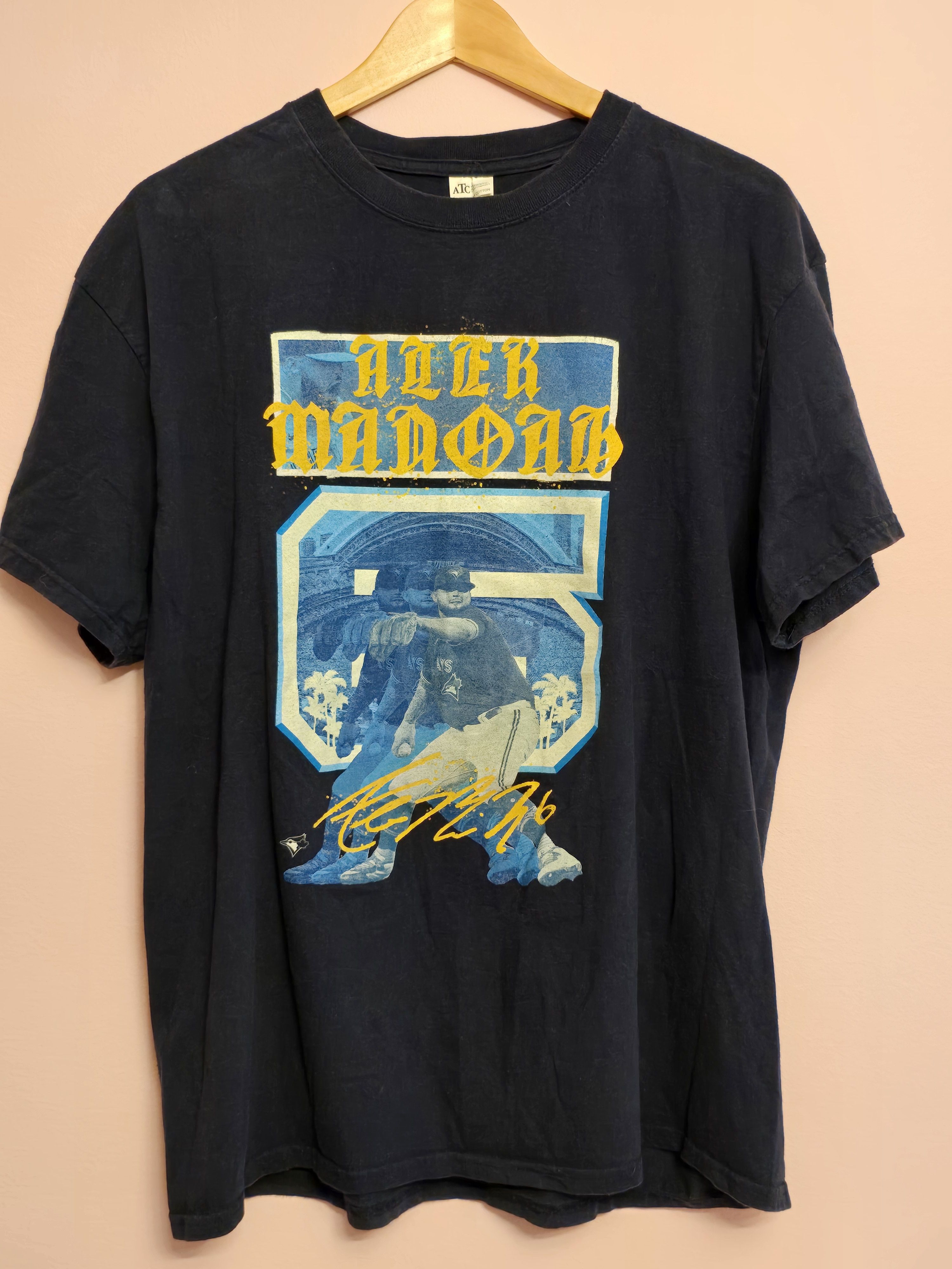 MLB Alek Manoah Designed Toronto Blue Jays T-Shirt Size US XL / EU 56 / 4 - 1 Thumbnail