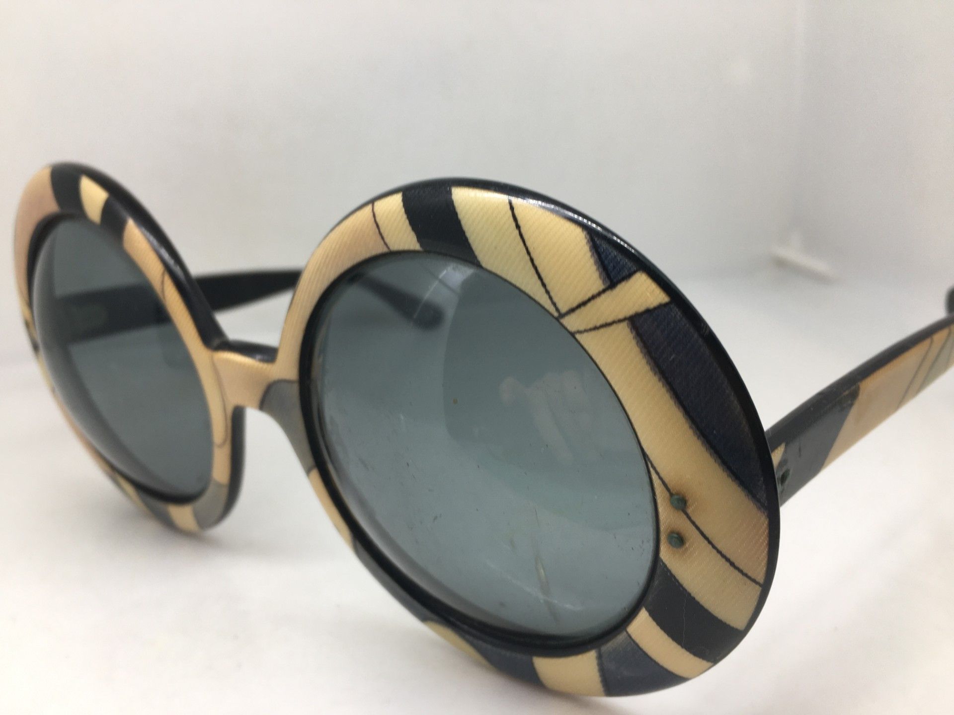 Emilio Pucci '69 MOD EMILIO PUCCI VINTAGE ROUND JACKIE O style Sunglasses Size ONE SIZE - 3 Thumbnail