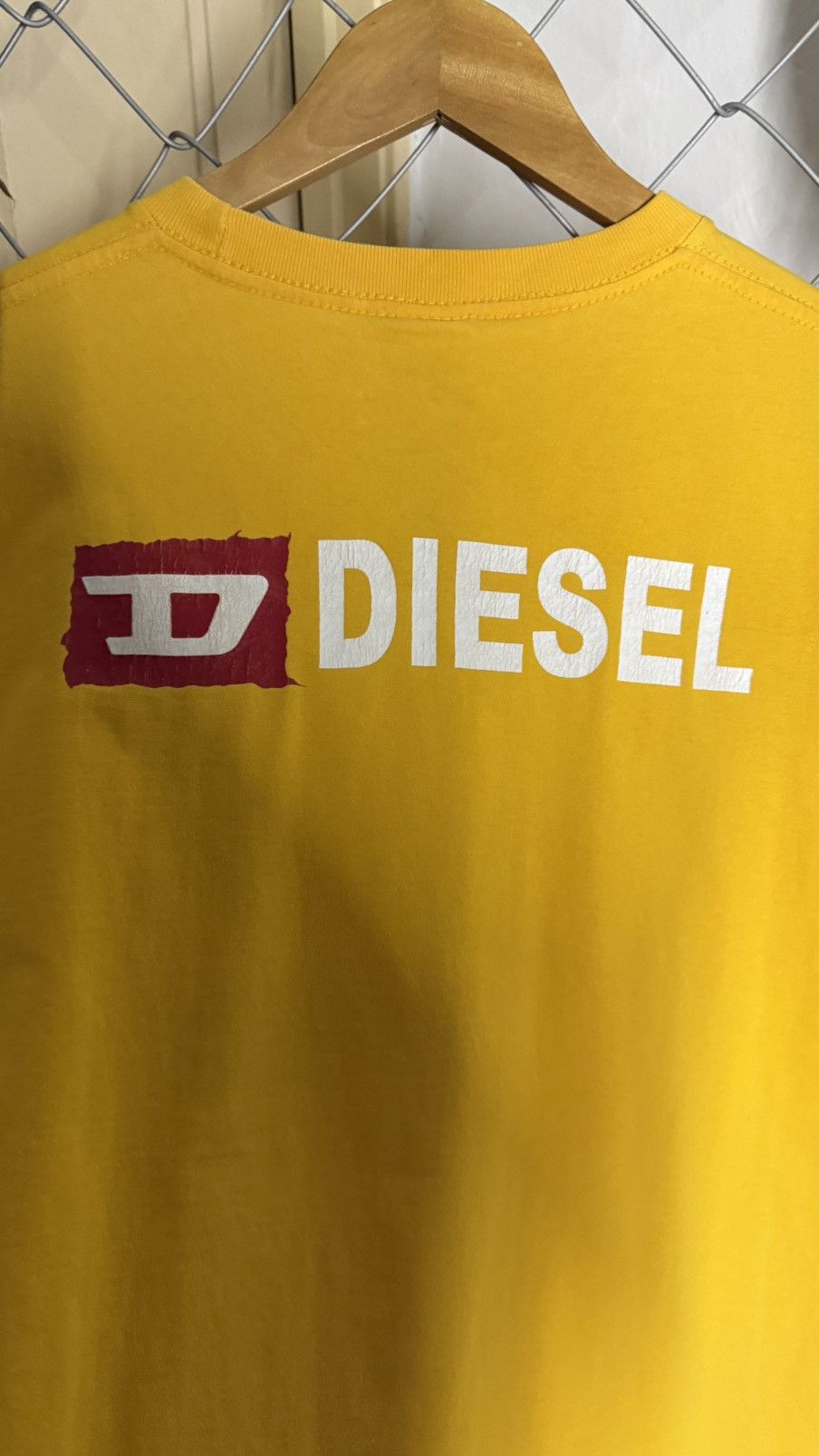 Diesel VINTAGE Y2K DIESEL TRIBAL DRAGON STYLE CROP T-SHIRT Size US L / EU 52-54 / 3 - 9 Thumbnail