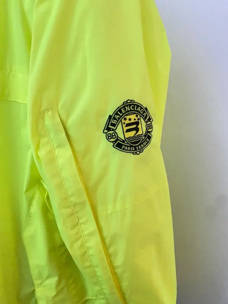 Balenciaga Balenciaga Sz 46 Balenciaga 22AW Logo Ski Mountain Jacket- Size US S / EU 44-46 / 1 - 3 Thumbnail