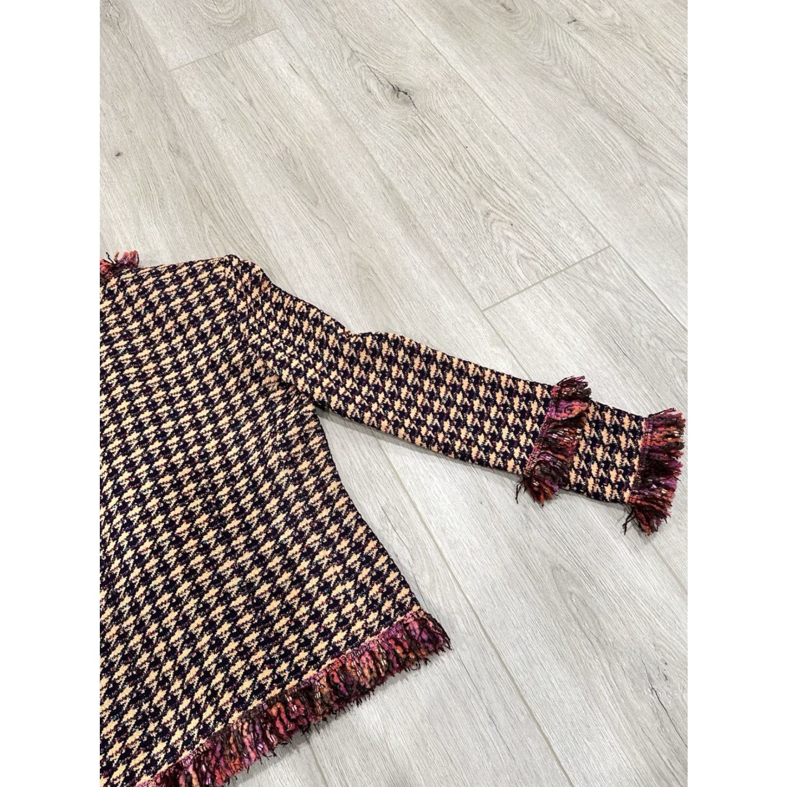Vintage St John Collection Blazer Women's Size 2 Houndstooth Tweed Knit Mid-Length Lightweight Hook Closure USA Size XS / US 0-2 / IT 36-38 - 6 Thumbnail
