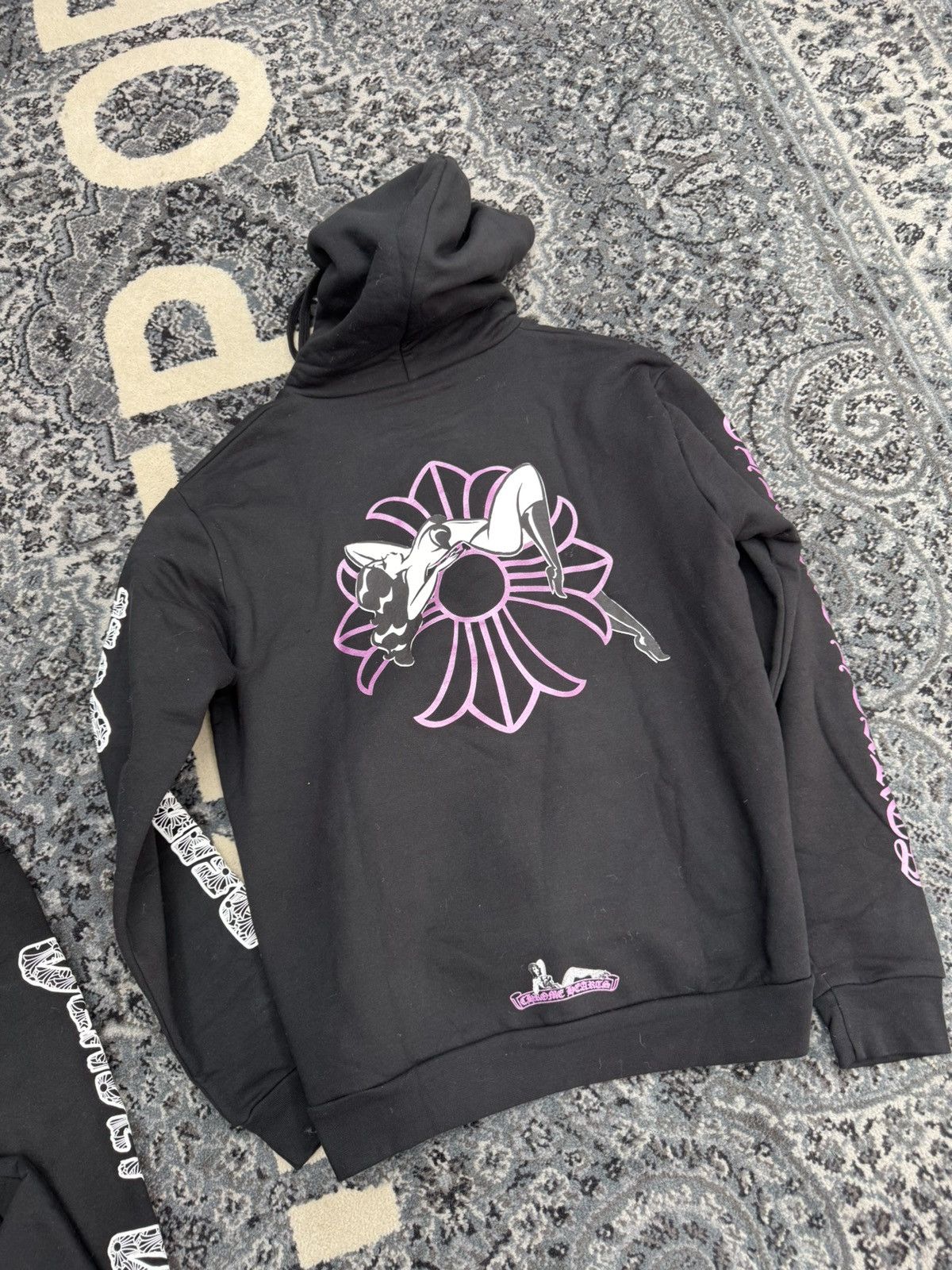 Chrome Hearts × Deadly Doll Chrome hearts deadly doll pull over hoodie Size US M / EU 48-50 / 2 - 1 Thumbnail