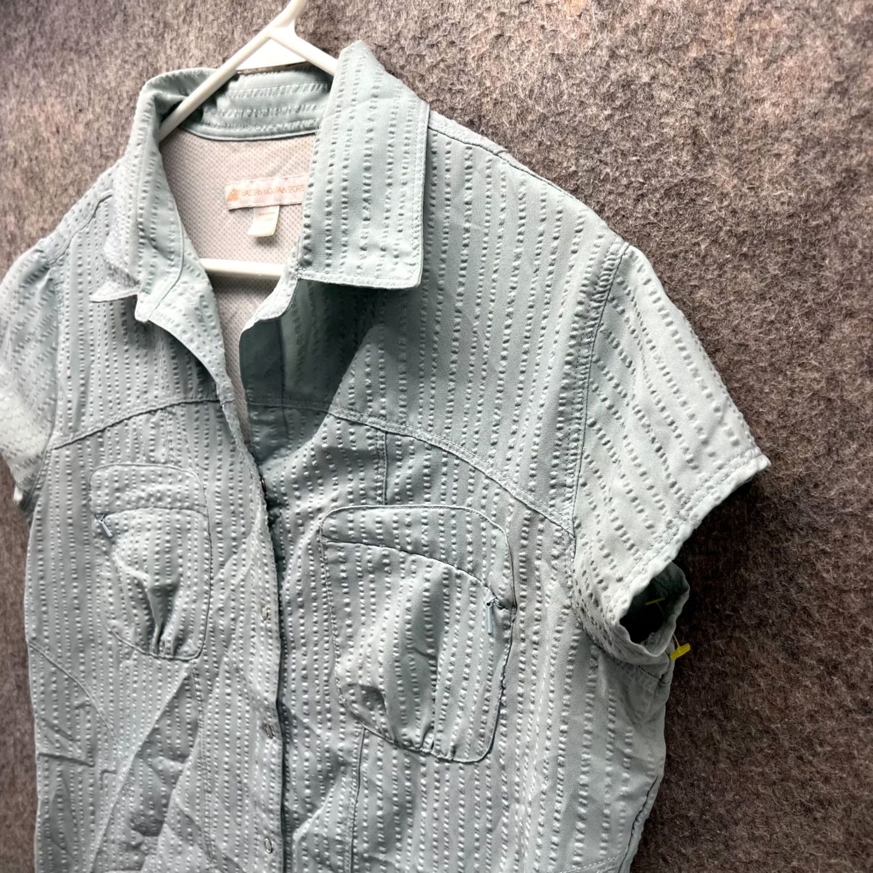 Eastern Mountain Sports EASTERN MOUNTAIN SPORTS Shirt Women Large Blue Outdoors Snap Short Sleeve Shirt Size L / US 10 / IT 46 - 6 Thumbnail