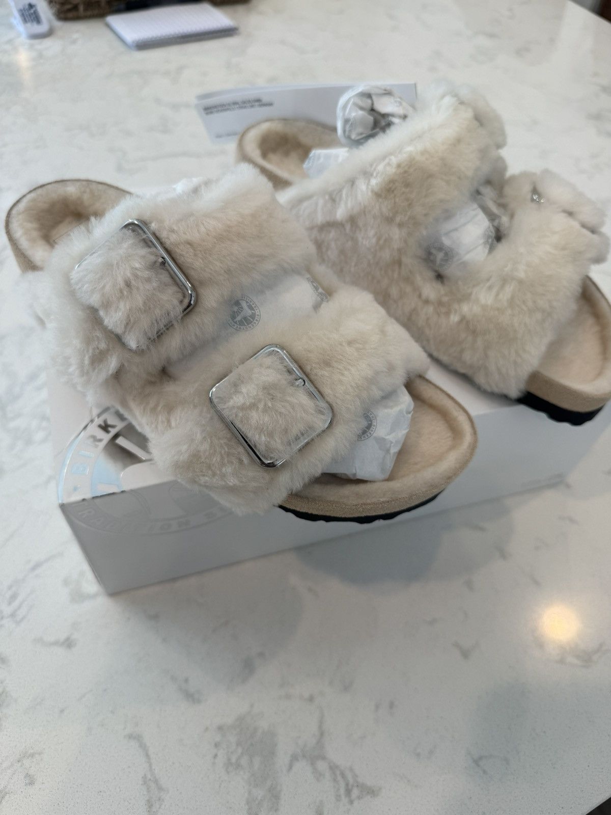 Birkenstock Birkenstock 1774 Arizona Shearling Sandals Size US 8 / IT 38 - 9 Thumbnail