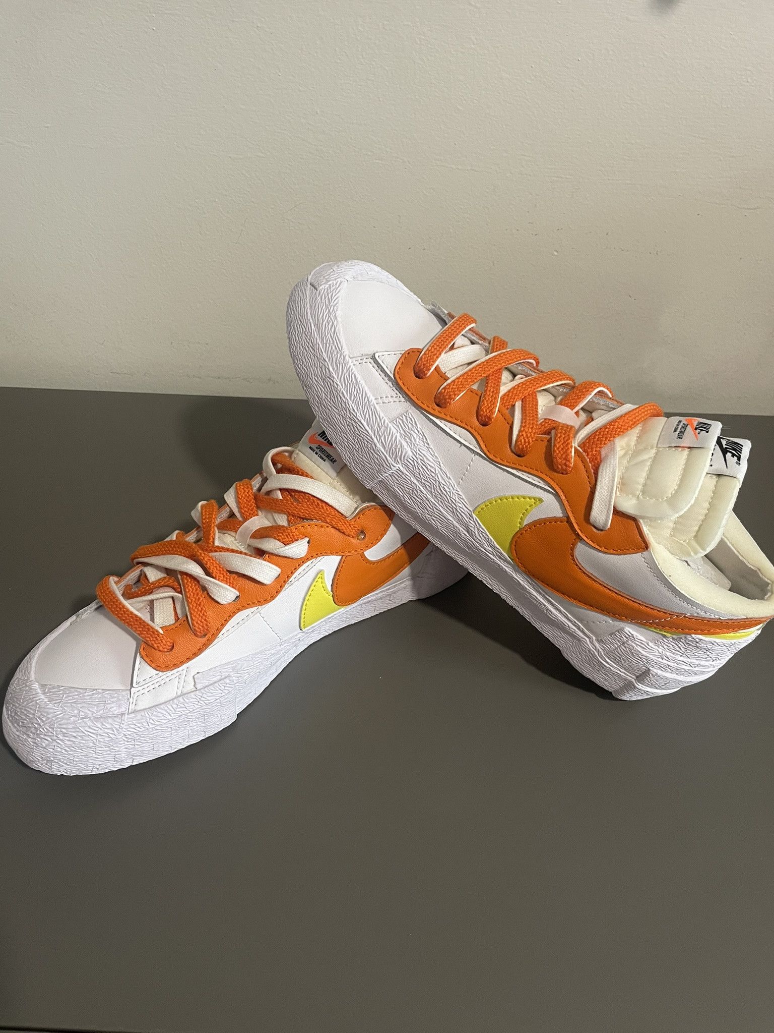 Nike Nike Blazer Low x Sacai Size US 9 / EU 42 - 2 Thumbnail