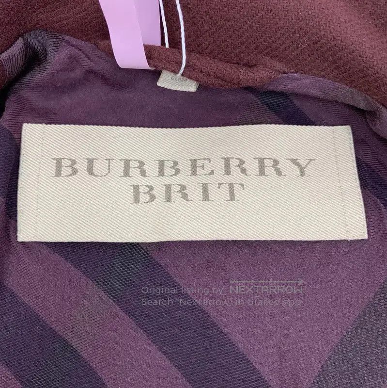 Burberry Burberry Red Wool Women's Coat. Size S / US 4 / IT 40 - 6 Thumbnail
