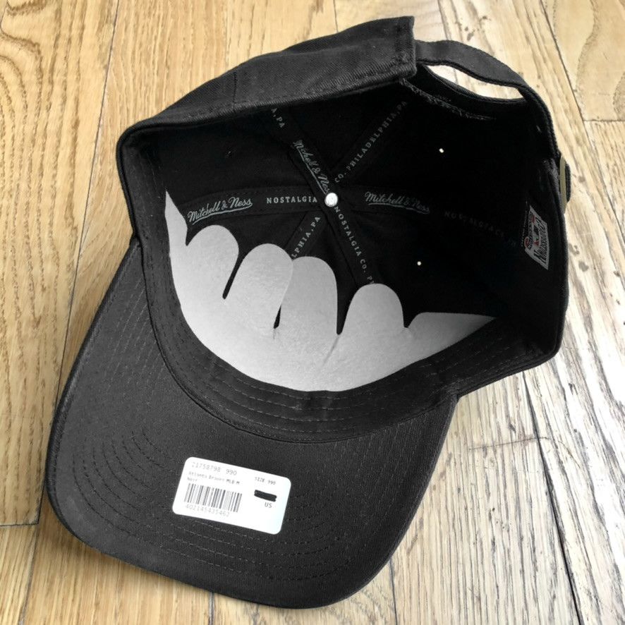 Mitchell & Ness Atlanta Braves MLB Cooperstown Adjustable Blackout Hat Size ONE SIZE - 4 Thumbnail