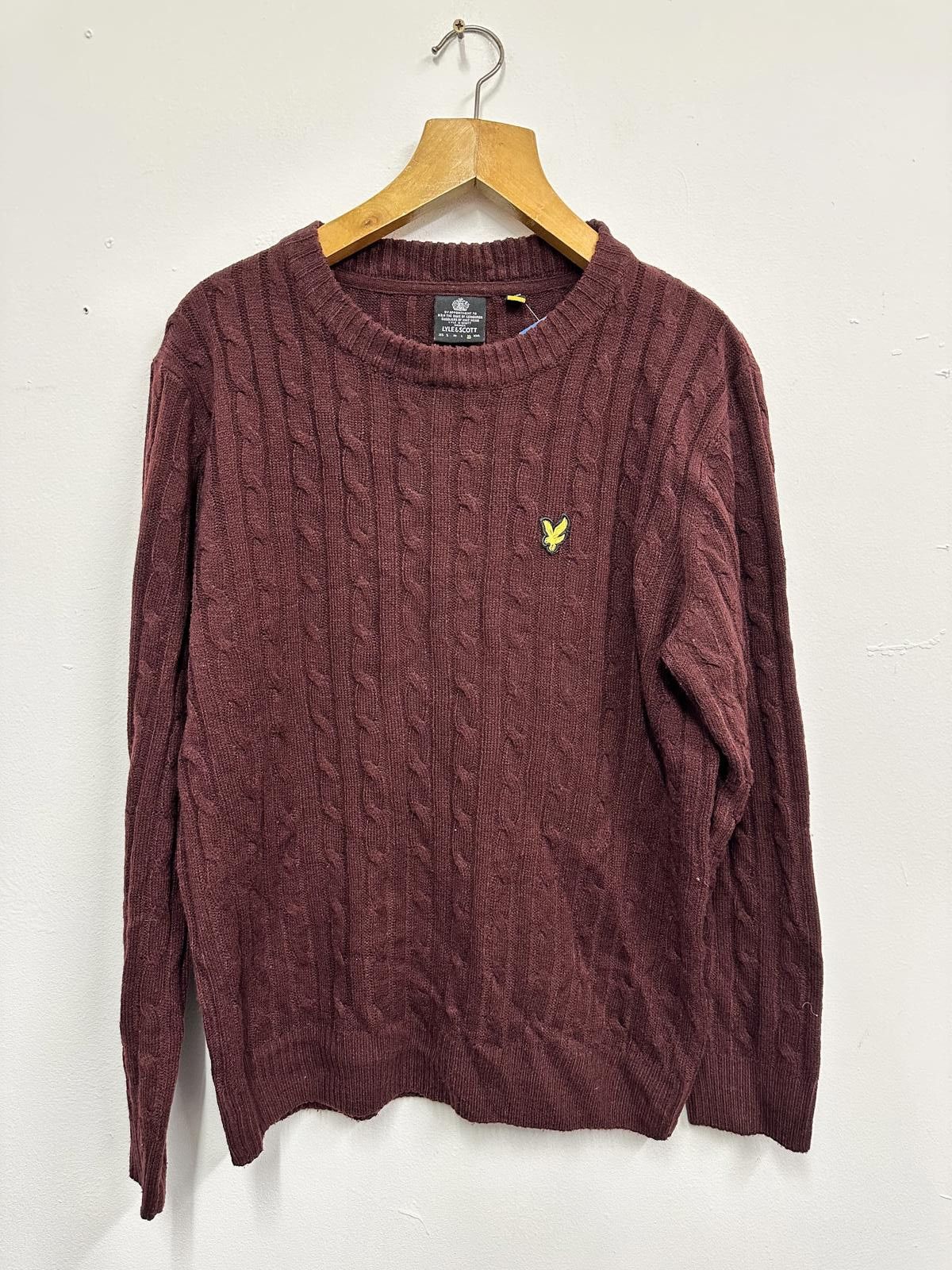 Lyle & Scott Lyle & Scott Burgundy Cable Knit Sweater Size XS Size US XL / EU 56 / 4 - 1 Thumbnail
