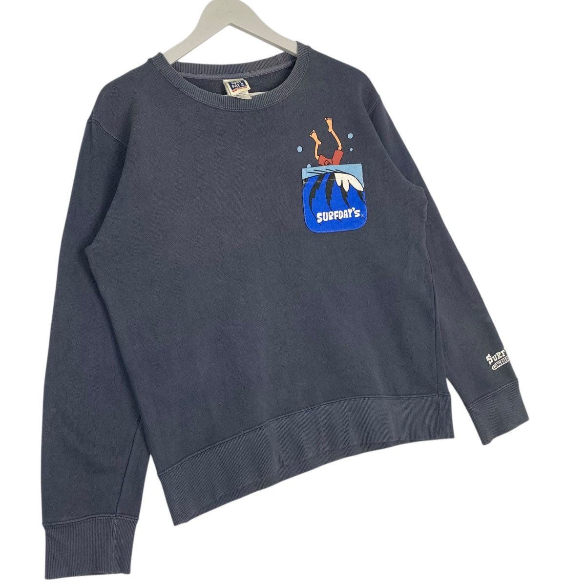 Other Vintage Surf Day’s Sweatshirt Crewneck Pullover Jumper SizeM Size US M / EU 48-50 / 2 - 3 Thumbnail