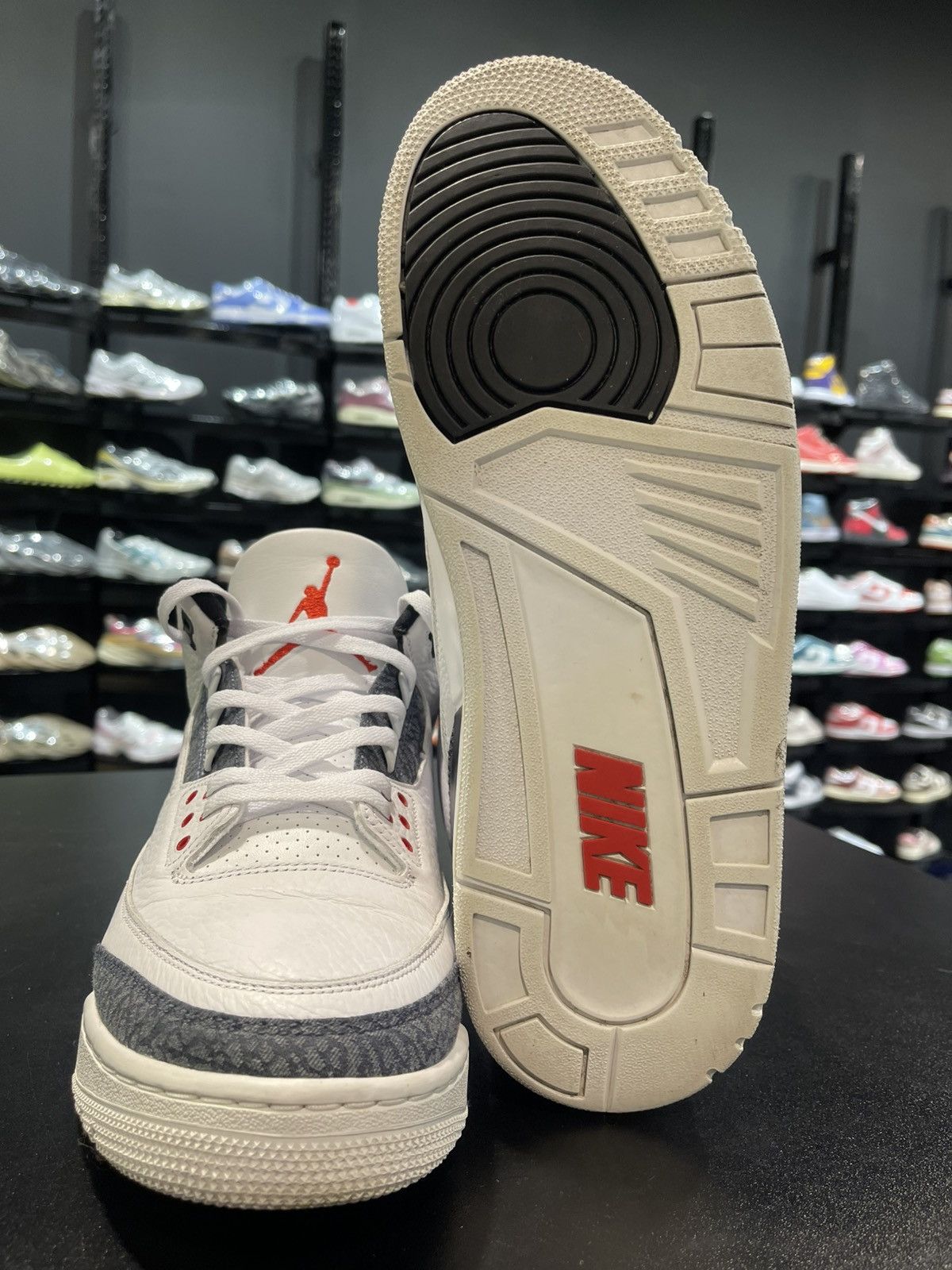 Jordan Brand Size 13 - Jordan 3 Retro SE Fire Red Denim Size US 13 / EU 46 - 8 Thumbnail