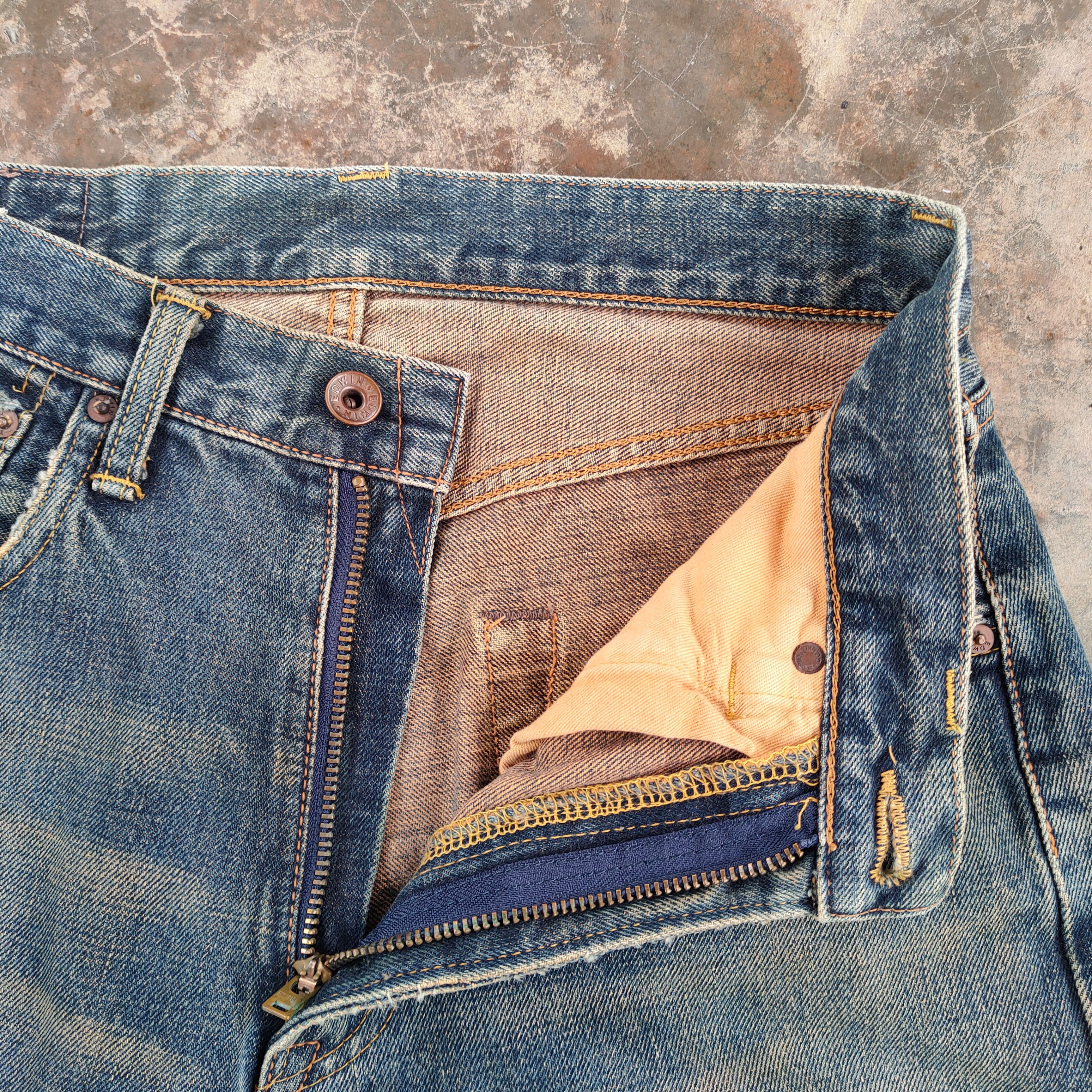 Edwin VINTAGE RUSTY EDWIN ORANGE TAG RIPPED DENIM JEANS PANTS Size US 29 - 6 Thumbnail