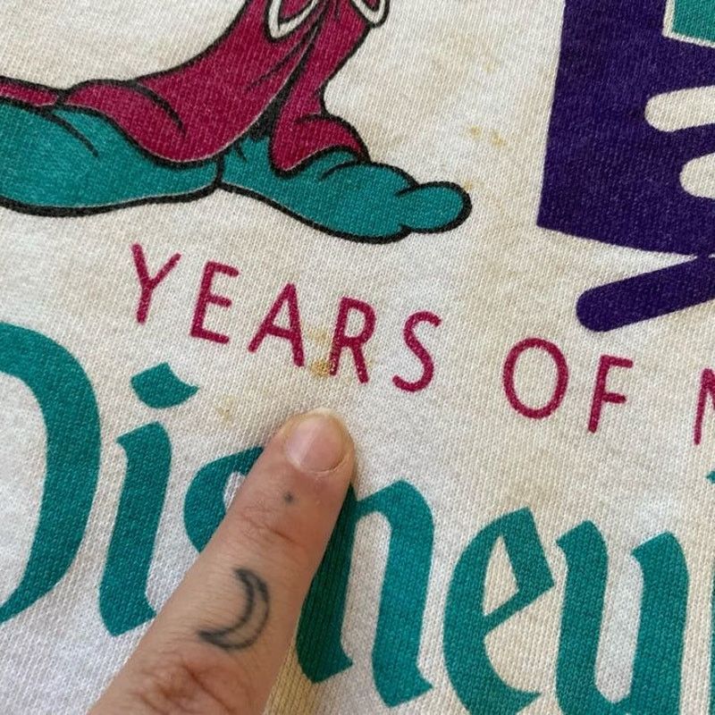 Disney Vintage Disneyland Years of Magic Crew Neck Size US XL / EU 56 / 4 - 3 Thumbnail