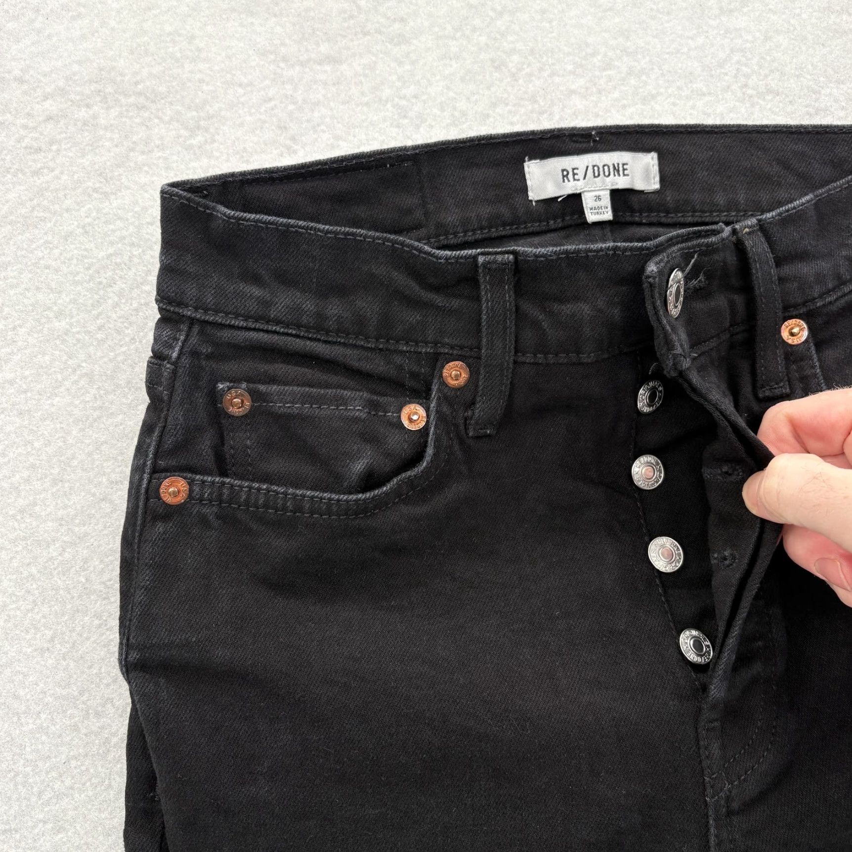 RE/DONE RE/DONE Jeans Womens 26 Black High Rise Button Fly Raw Hem Denim Straight Leg Size 26" / US 2 / IT 38 - 4 Thumbnail