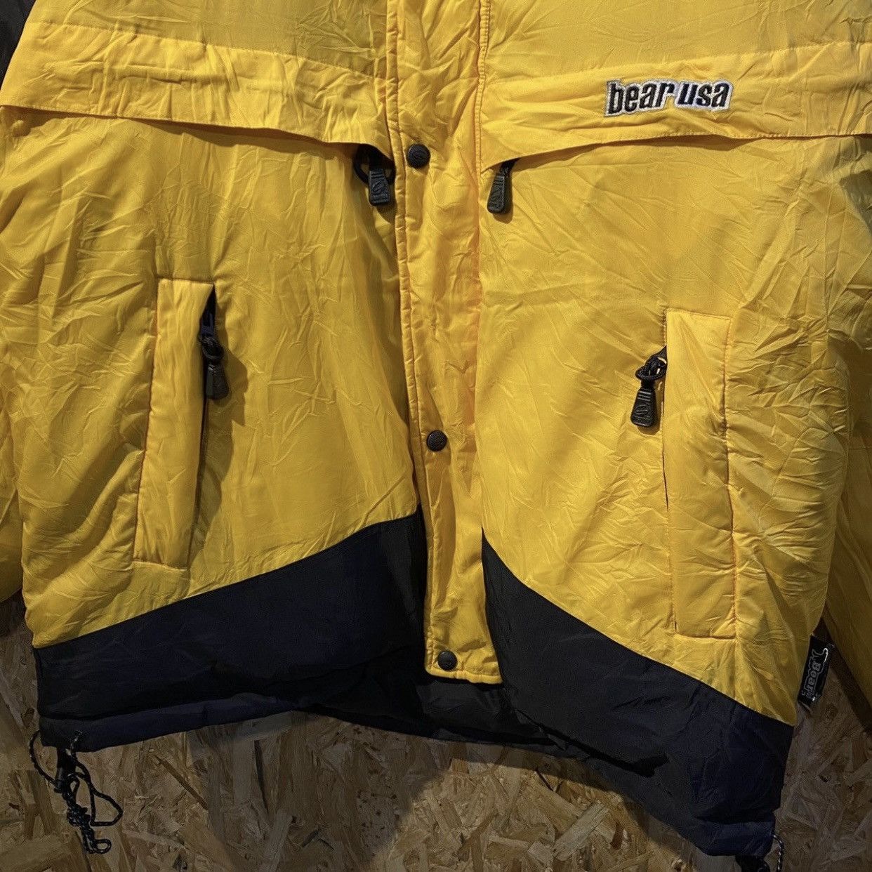 Vintage Vintage 90s Bear USA Reversible Light Puffer Jackets Size US L / EU 52-54 / 3 - 15 Thumbnail