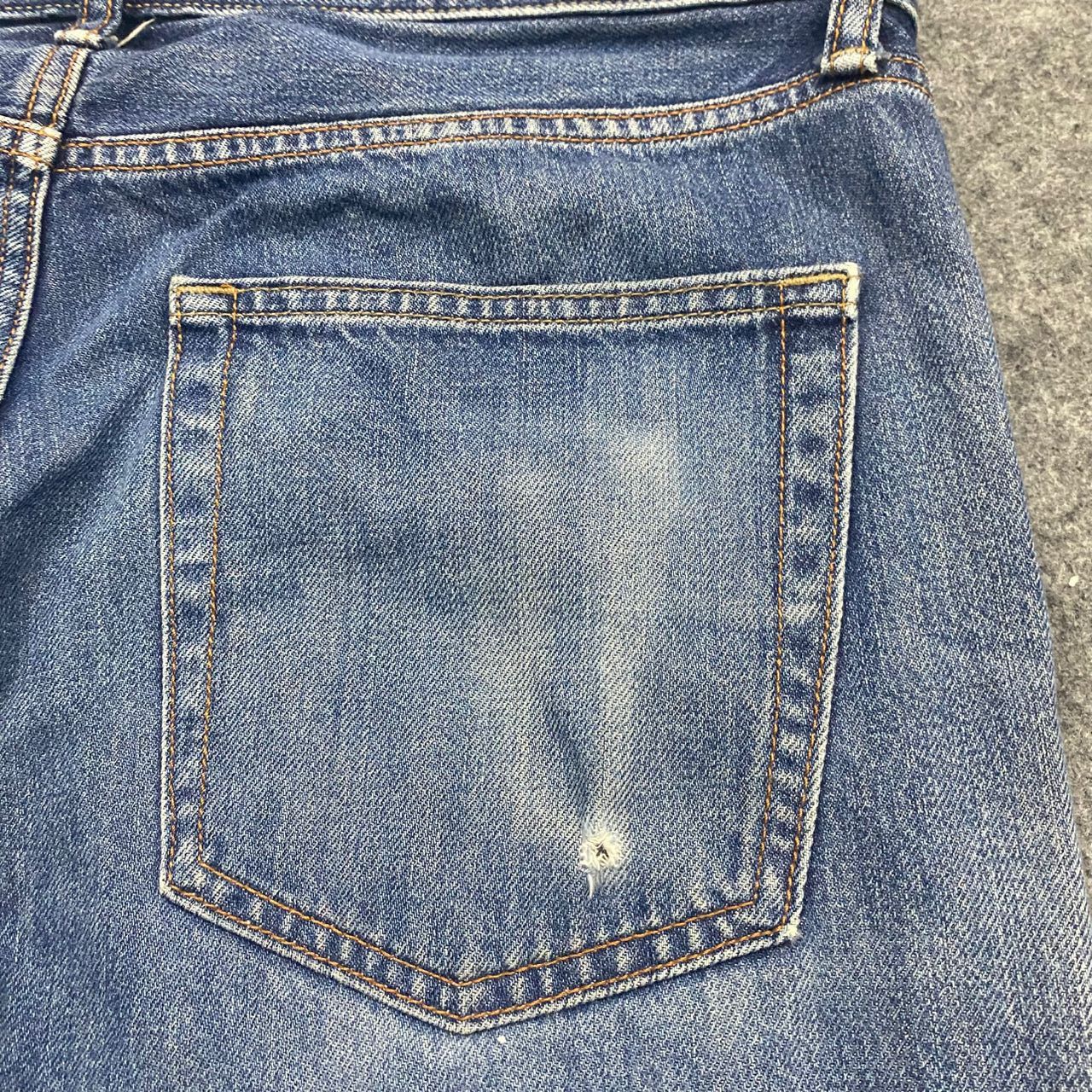 Uniqlo Vintage Uniqlo Jeans Distressed Denim Size US 34 / EU 50 - 11 Thumbnail