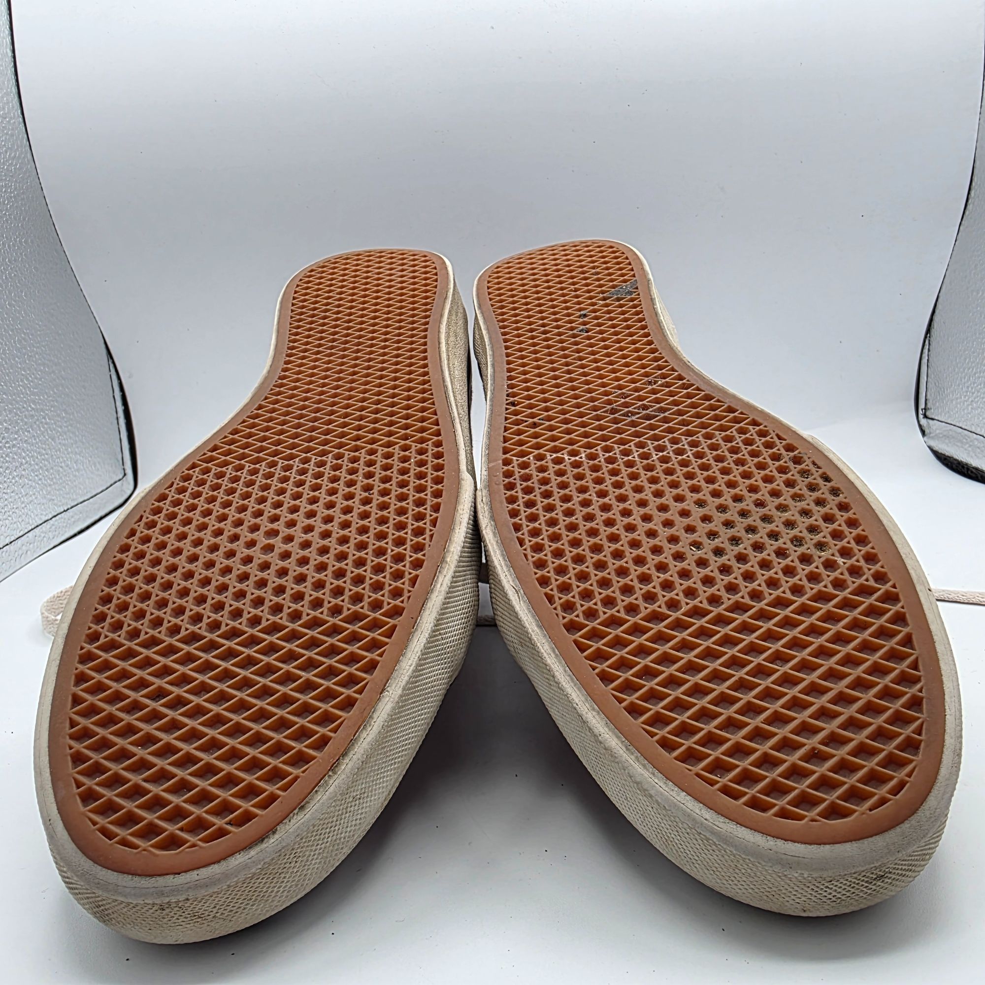 Vans Vans Sk8 Hi Womens Size 9.5 Maroon White HighTop Sneaker Sho Size US 9.5 / IT 39.5 - 11 Thumbnail