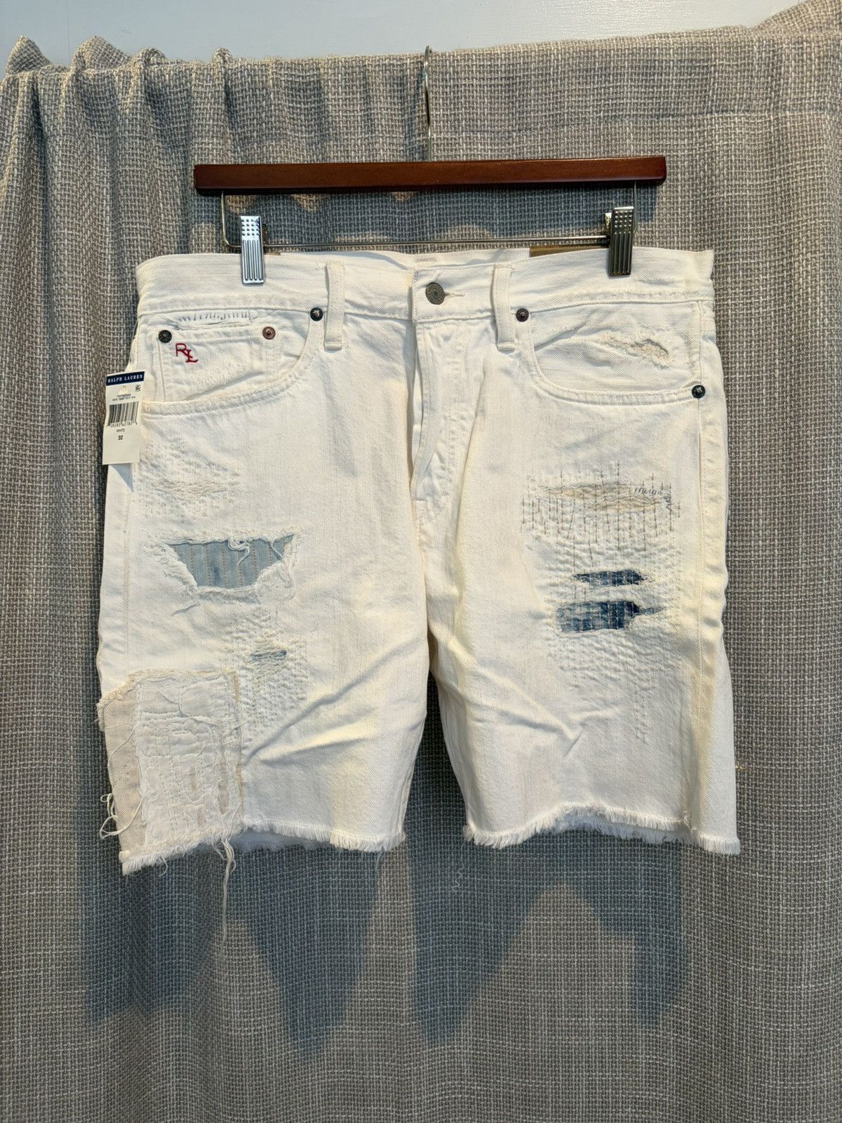 Ralph Lauren Ralph Lauren Distressed Patchwork White Selvedge Denim Short Size US 32 / EU 48 - 1 Thumbnail