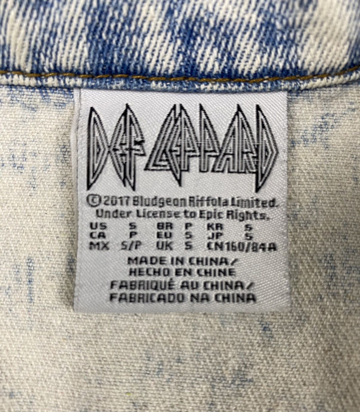 Vintage Vintage Def Leppard Pyromania ‘83 Tour Jeans Jacket Size US S / EU 44-46 / 1 - 8 Thumbnail
