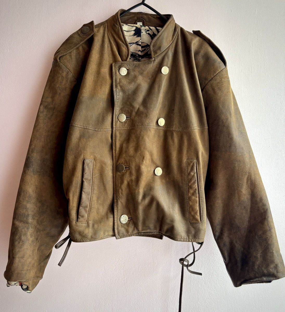Vintage Vintage Distressed Cow Leather Brown Cropped Moto Jacket WMS Size M / US 6-8 / IT 42-44 - 1 Thumbnail