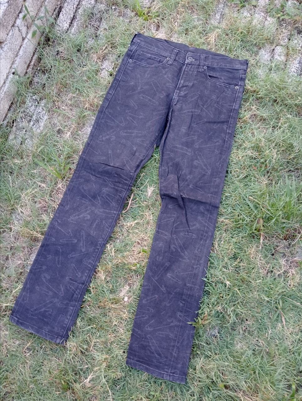Japanese Brand Japanese Safety Pin Design Jeans - Size 29 Size US 29 - 2 Thumbnail