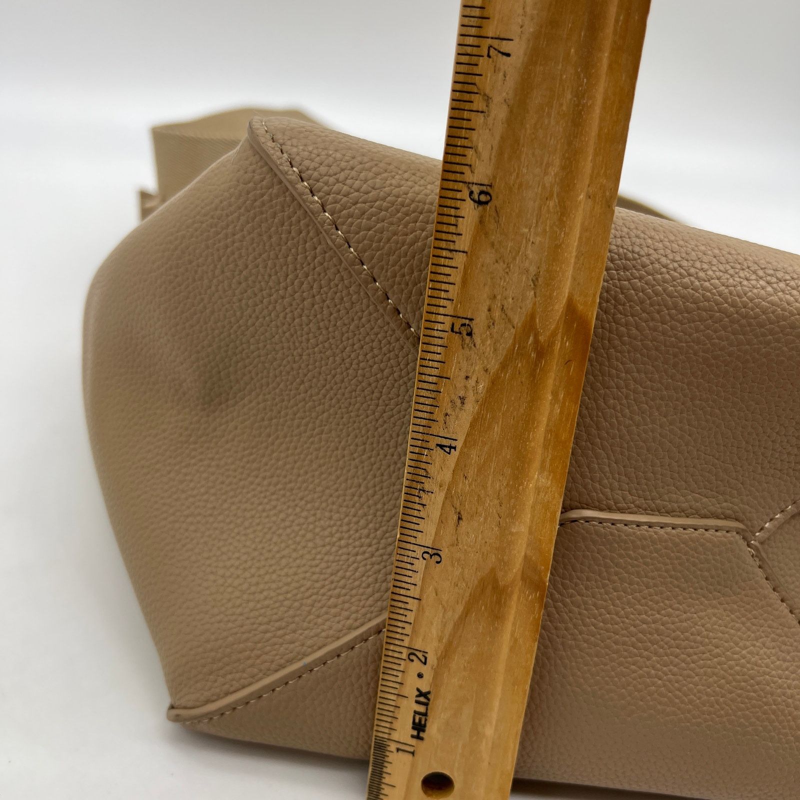 Other Amy Stran x AHDORNED Faux Leather Bucket Bag Mushroom Brown Size ONE SIZE - 13 Thumbnail