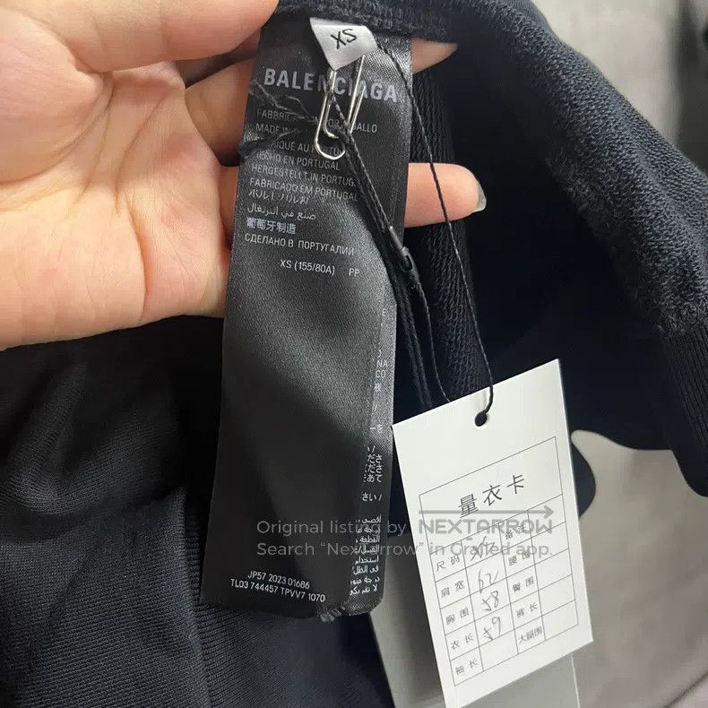 Balenciaga Balenciaga Letter and Number Printed Hooded Zipper Long Sl Size US XS / EU 42 / 0 - 2 Thumbnail