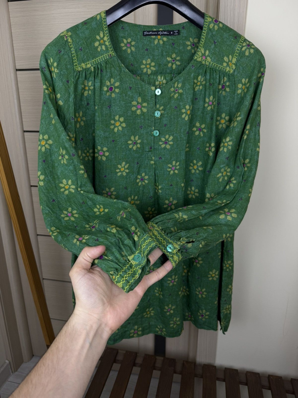 Gudrun Sjoden gudrun sjöden green linen flower print tunic blouses shirt Size M / US 6-8 / IT 42-44 - 3 Thumbnail