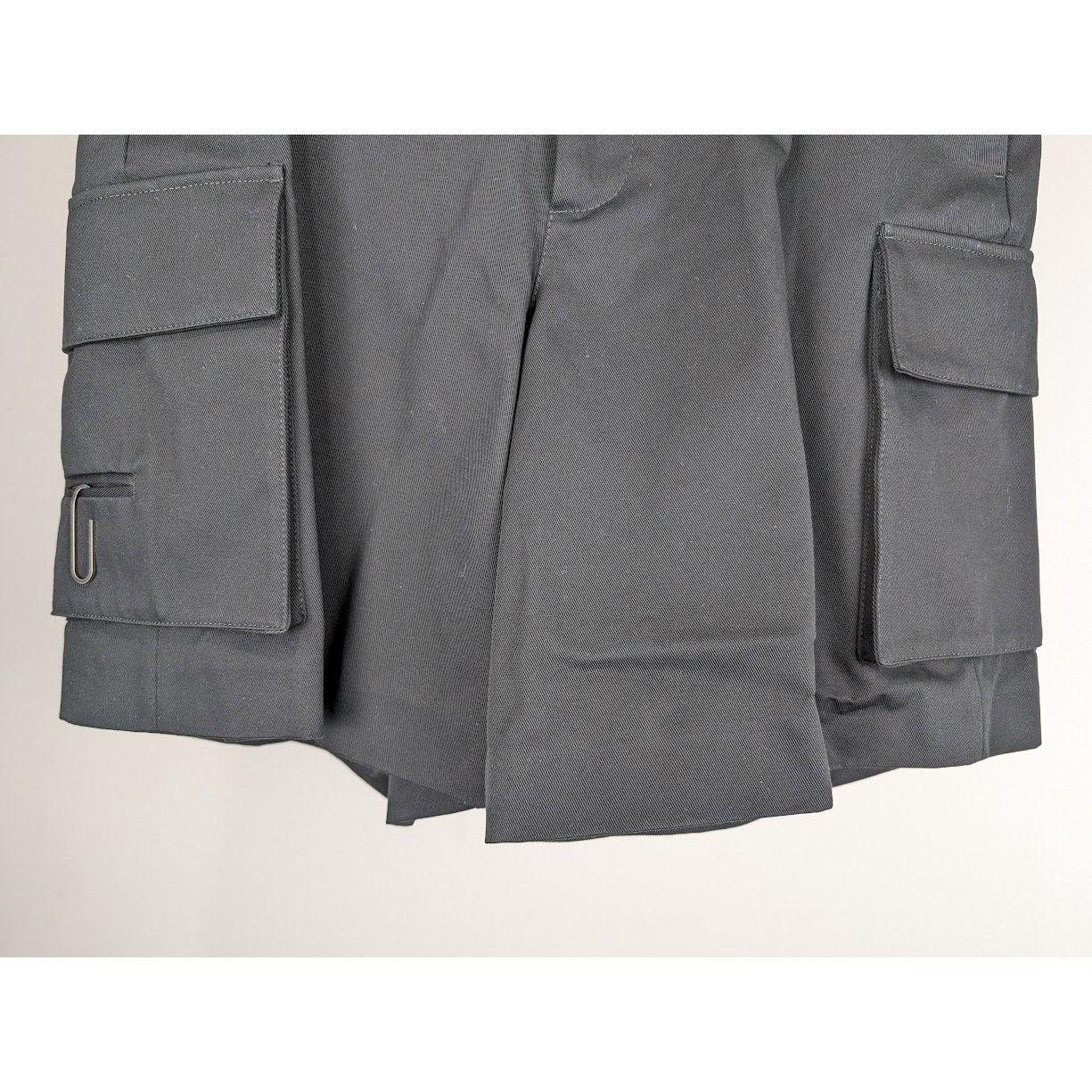 Off-White o1rshd1 Cargo Short In Black Size US 34 / EU 50 - 11 Thumbnail