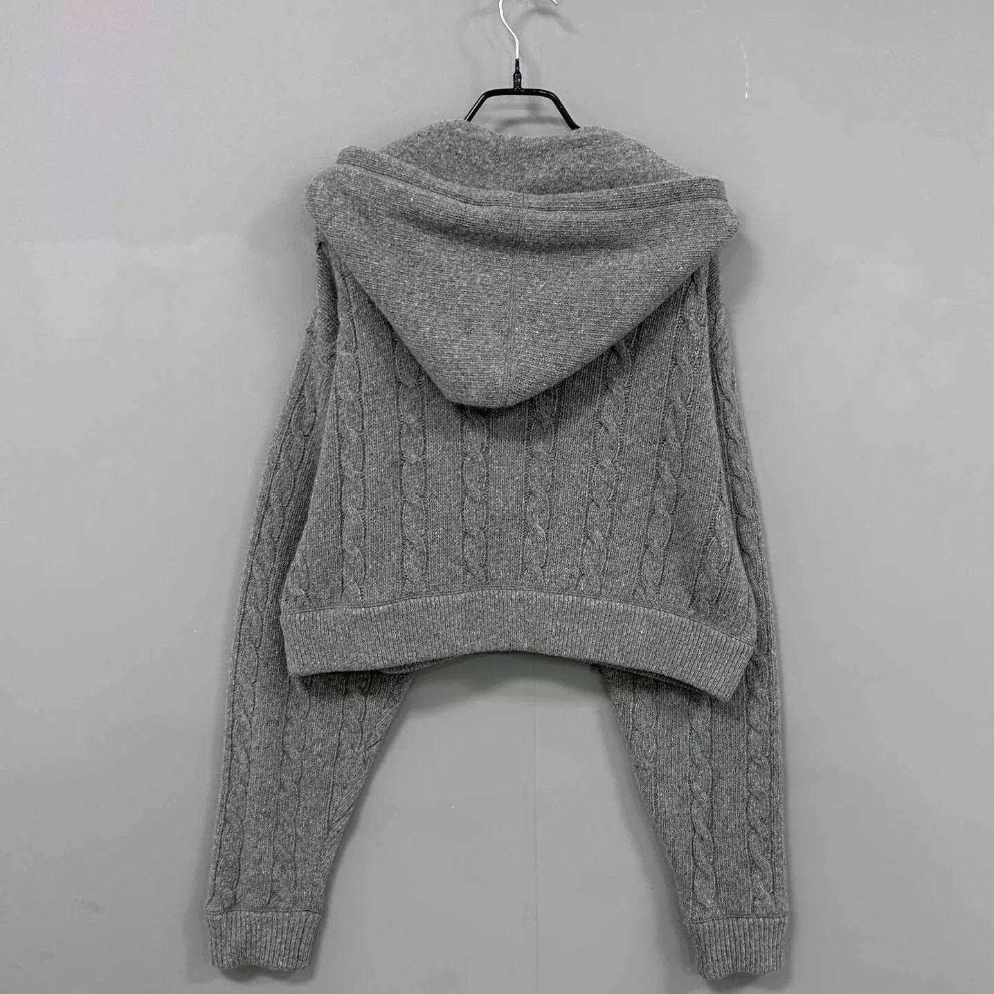 Miu Miu MIU MIU Dark Gray Wool Knit Zipper Jacket Women's 38 new Size XS / US 0-2 / IT 36-38 - 3 Thumbnail