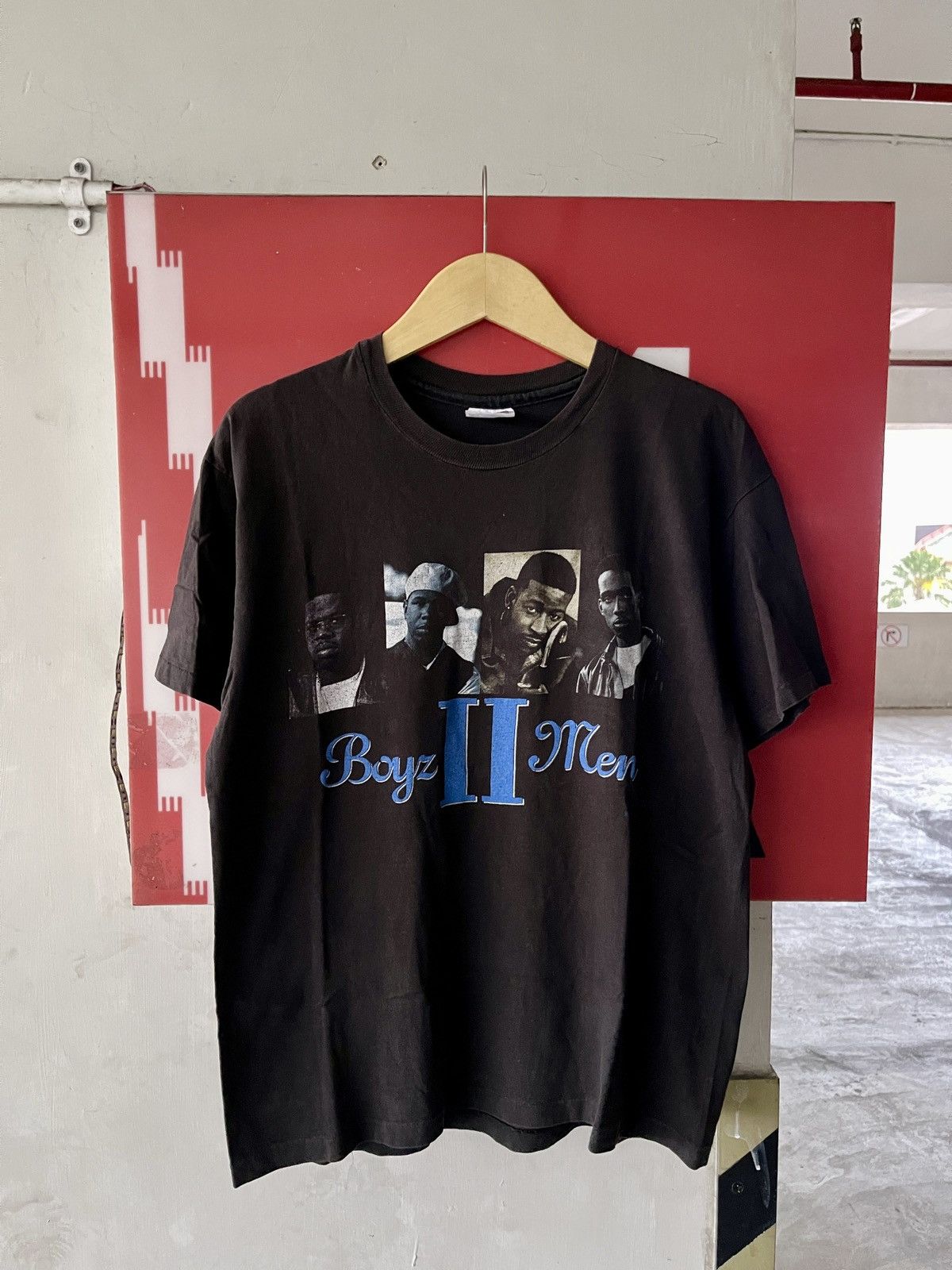 Band Tees × Rap Tees × Vintage Official Vintage Boyz II Men 90's Size US L / EU 52-54 / 3 - 1 Thumbnail