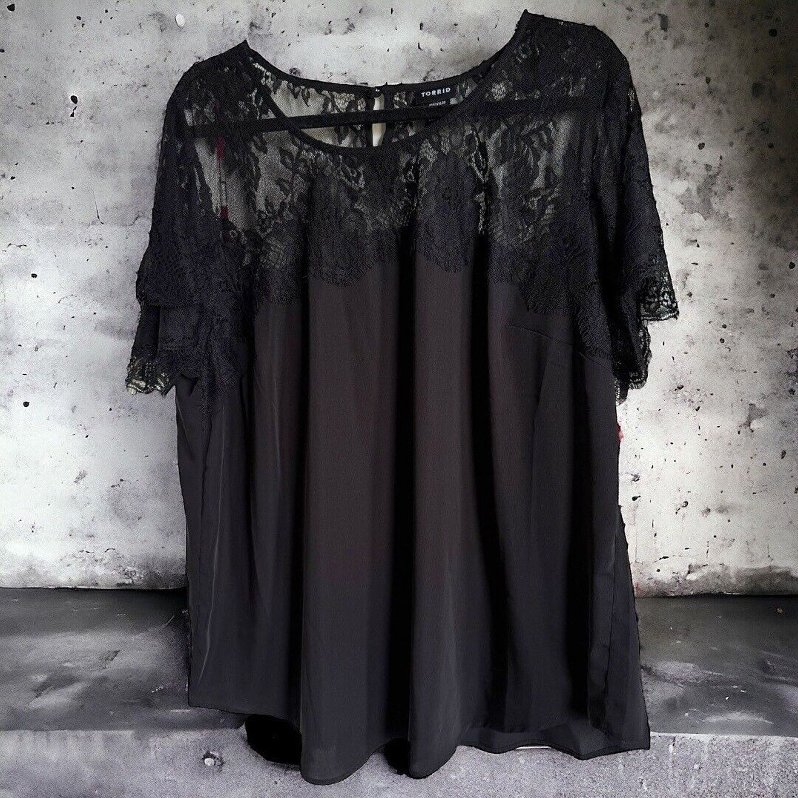 Other Torrid Womens Blouse Sz 2 Black Satin Lace Inset Top Size XXL / US 16-18 / IT 52-54 - 3 Thumbnail