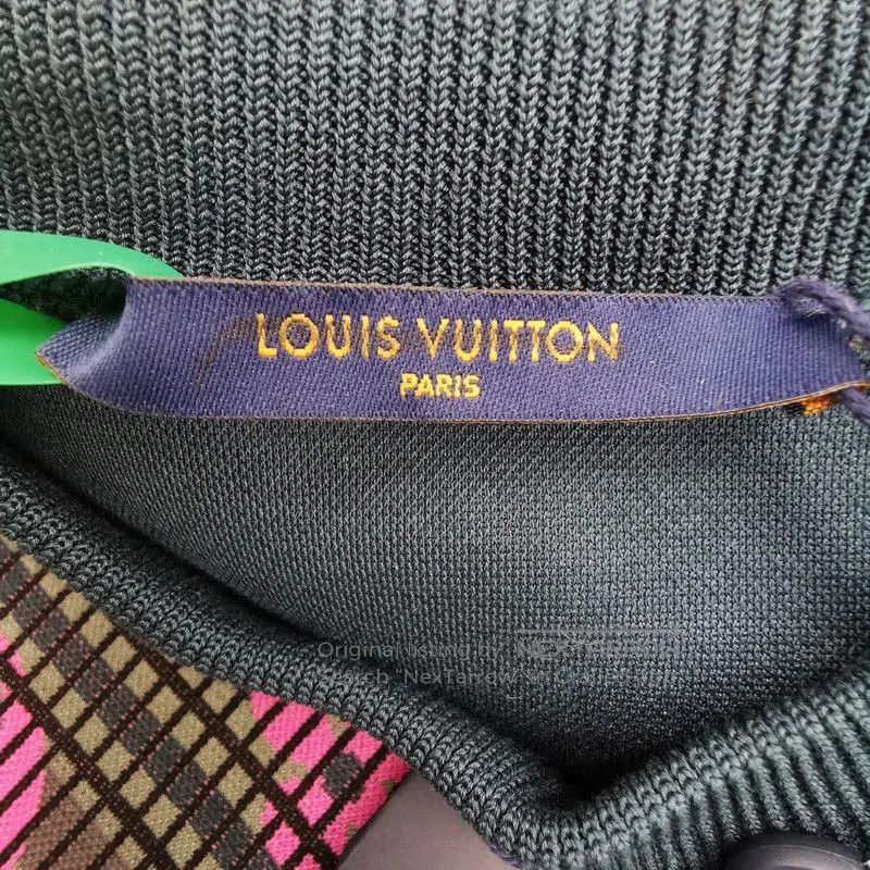 Louis Vuitton Louis Vuitton Colorblock Monogram Crewneck Sweatshirt. Size US S / EU 44-46 / 1 - 5 Thumbnail